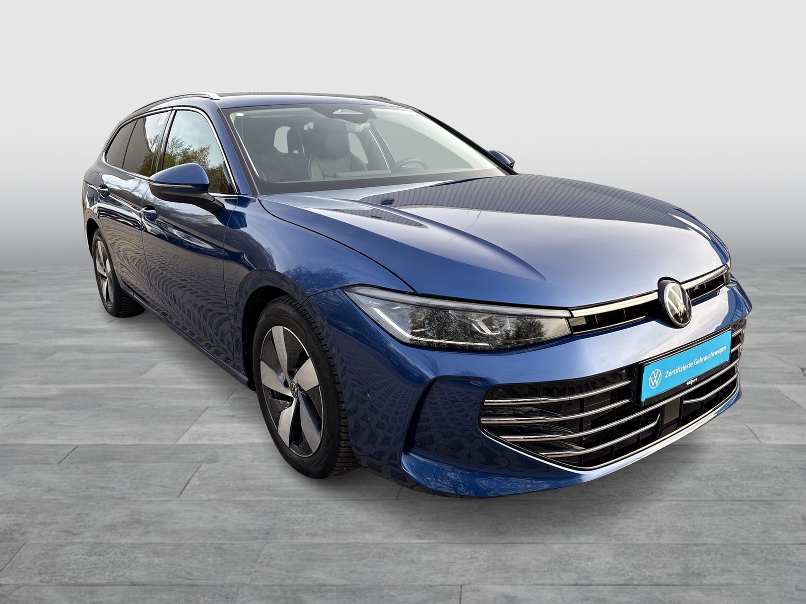 Volkswagen Passat Variant 2.0 ELEGANCE 4X4 NEUES MODELL AHK