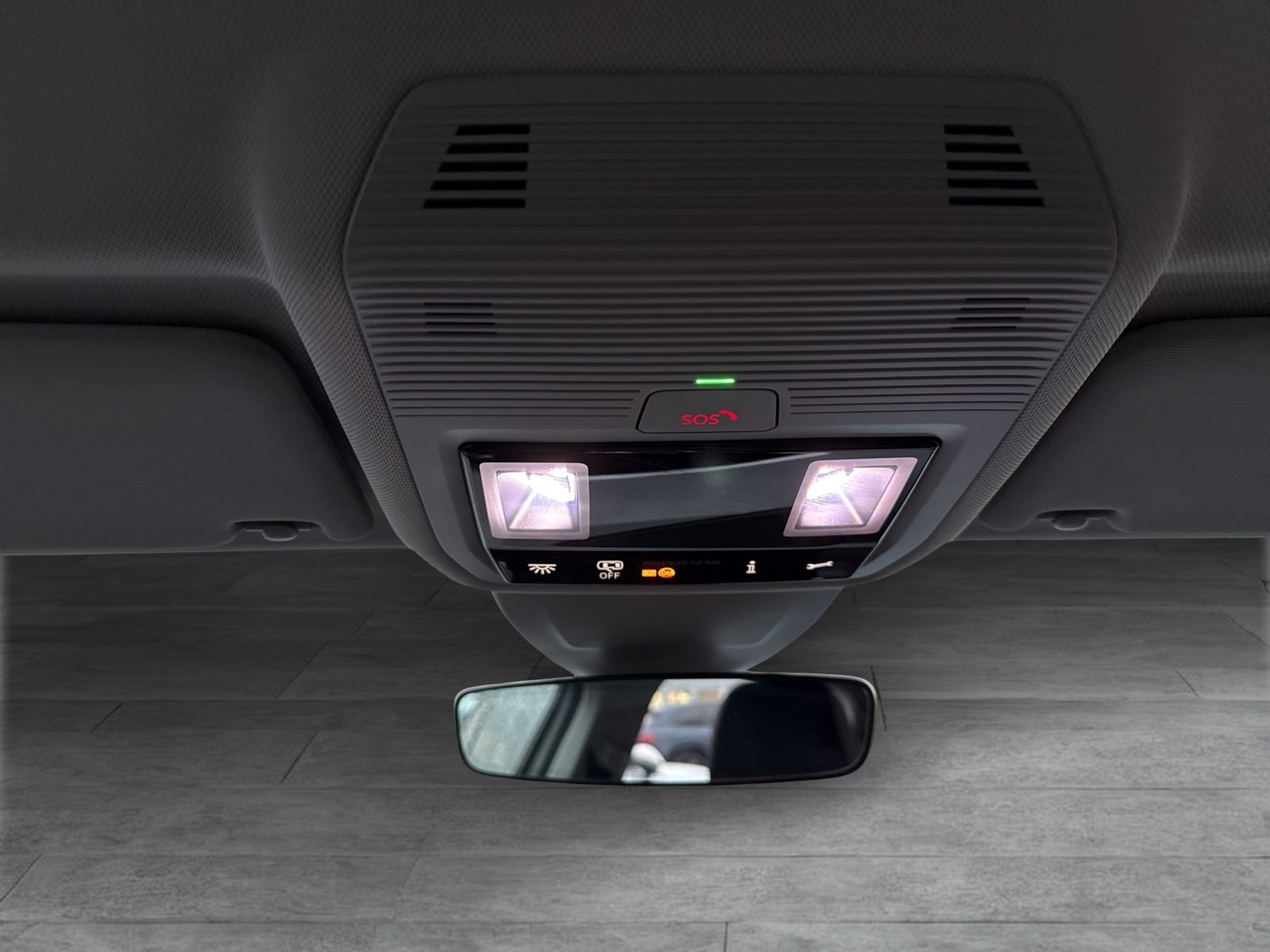 Volkswagen Golf VIII 1.5 HYBRID GOAL FACELIFT ACC CARPLAY