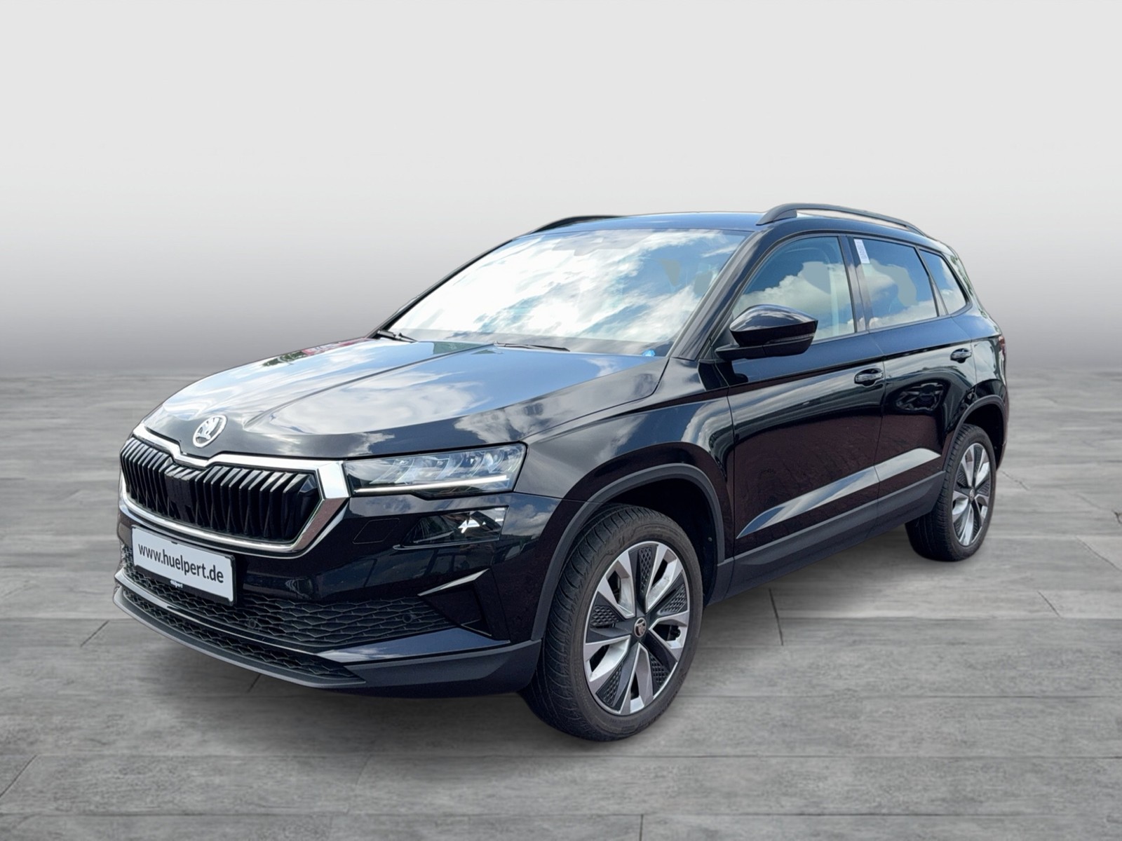 Skoda Karoq 1.5 STYLE AHK CAM ACC LM18 NAVI CARPLAY