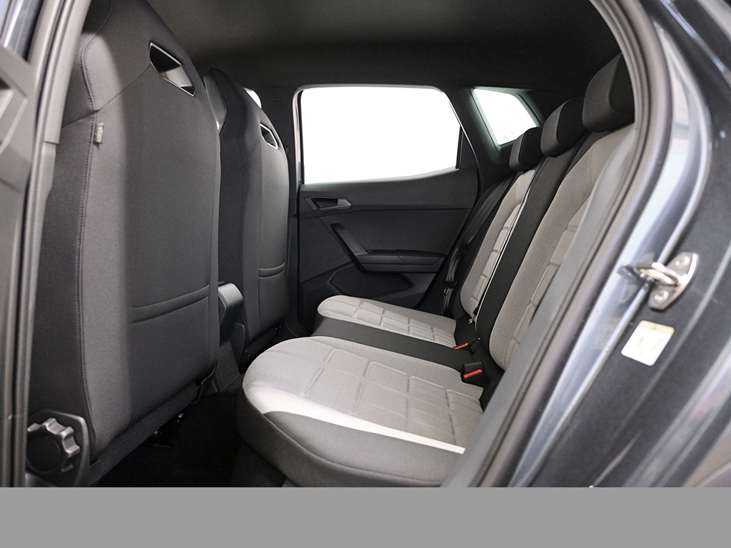 Seat Arona 1.0 FR DSG NAV ACC PDC LED RFK 18LM CARPL