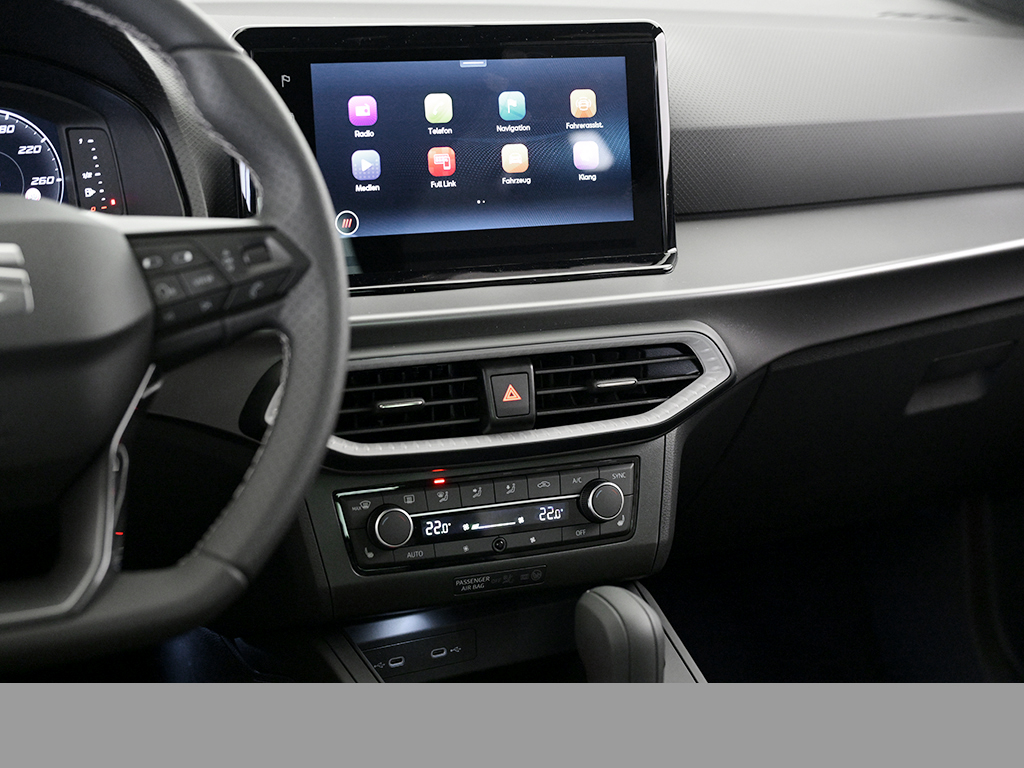 Seat Arona 1.0 FR DSG NAV ACC PDC LED RFK 18LM CARPL