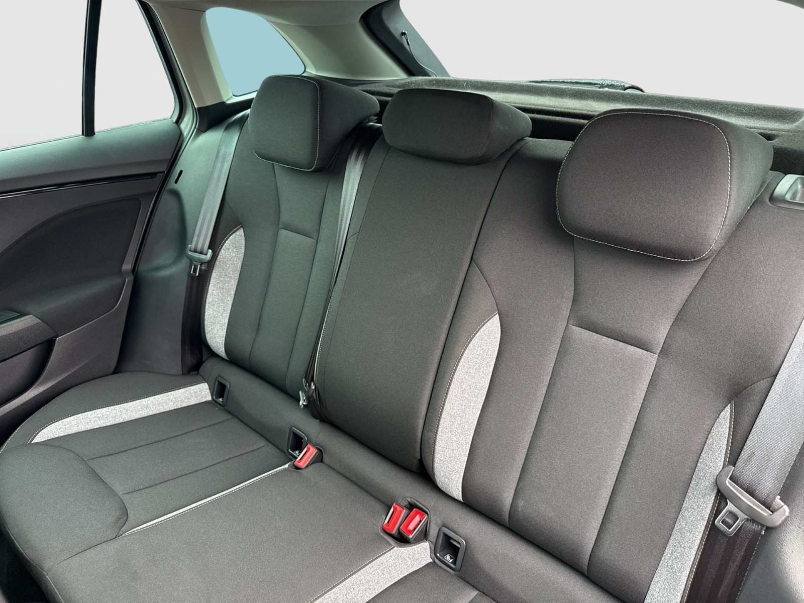 Skoda Scala 1.5 TOUR BLACKPACKAGE CAM ACC MATRIX NAVI