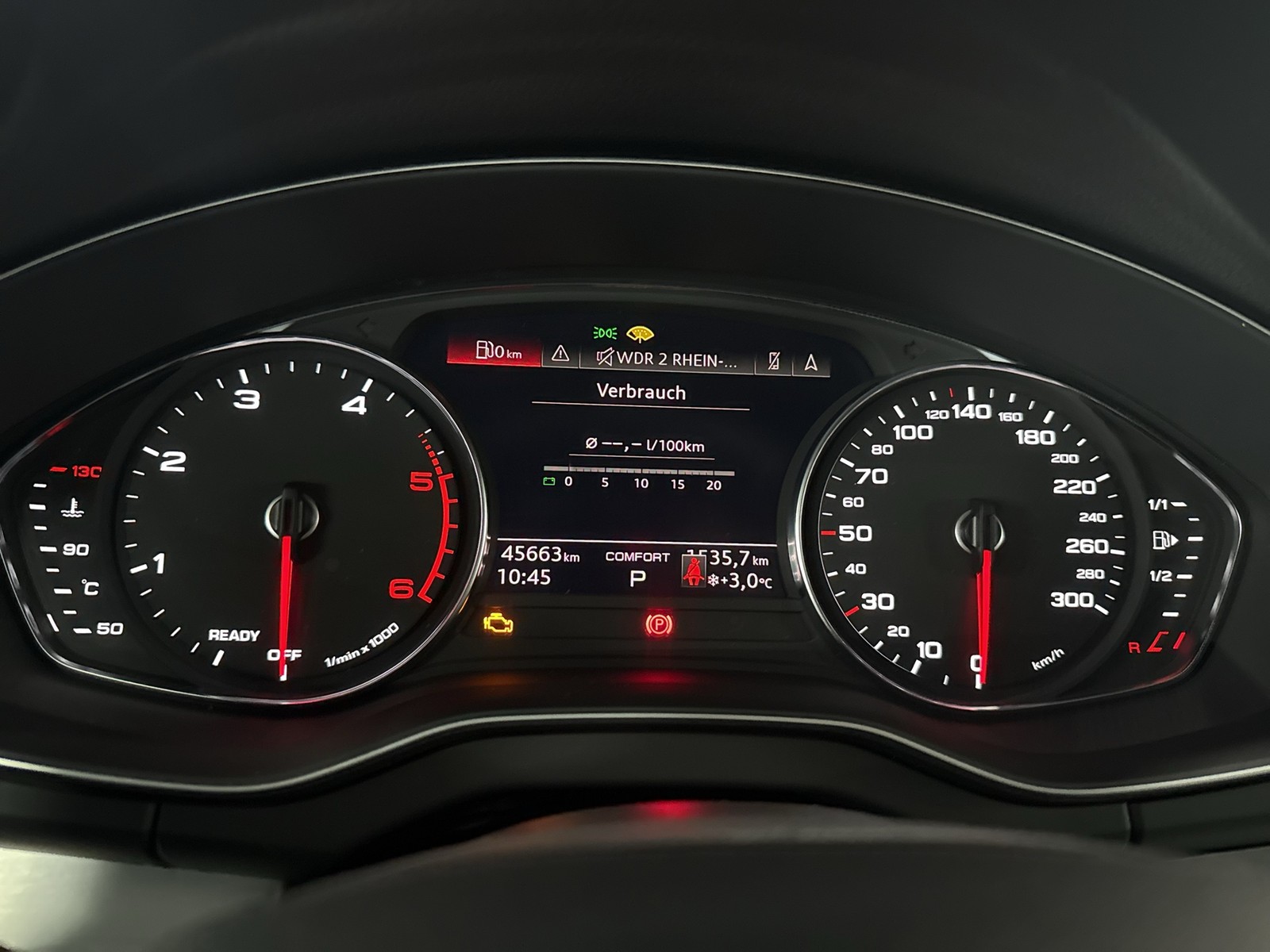 Audi Q5 40 quattro S LINE AHK ALU20 eKLAPPE NAVI+