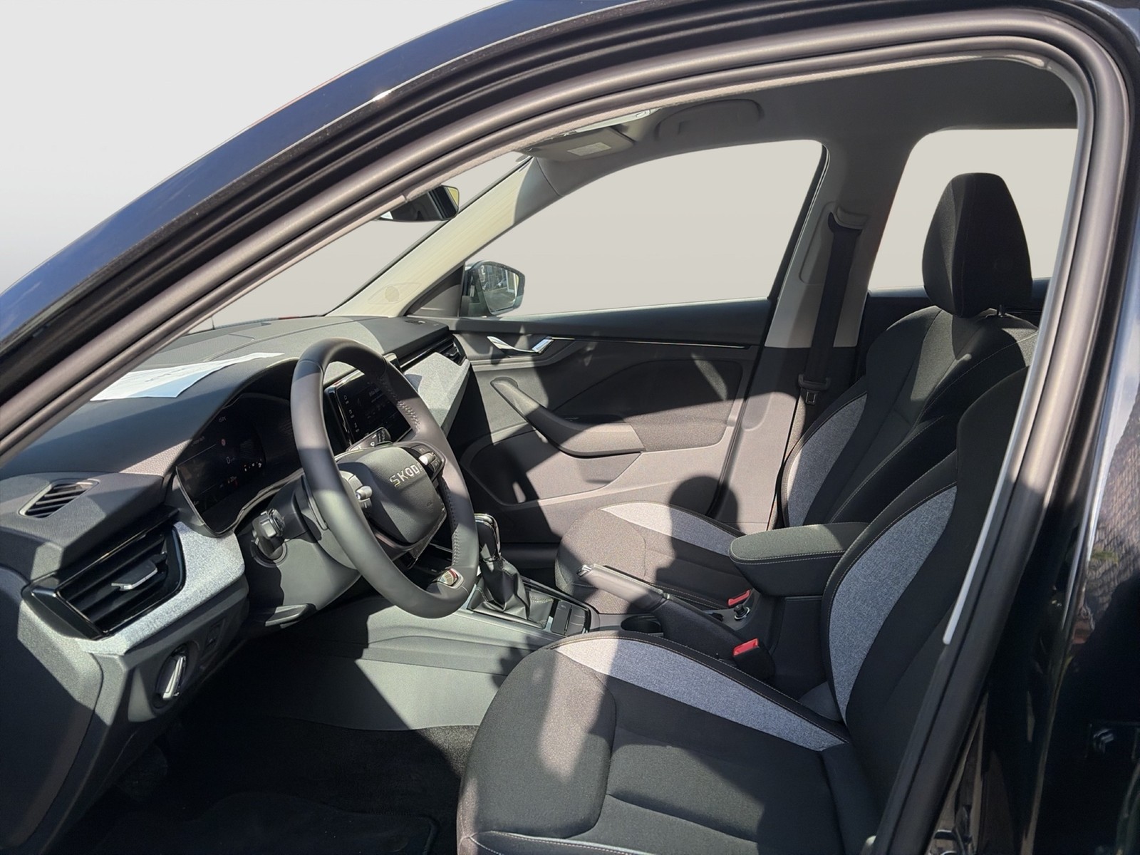 Skoda Kamiq 1.0 SELECTION CARPLAY ALU SITZHEIZUNG DAB