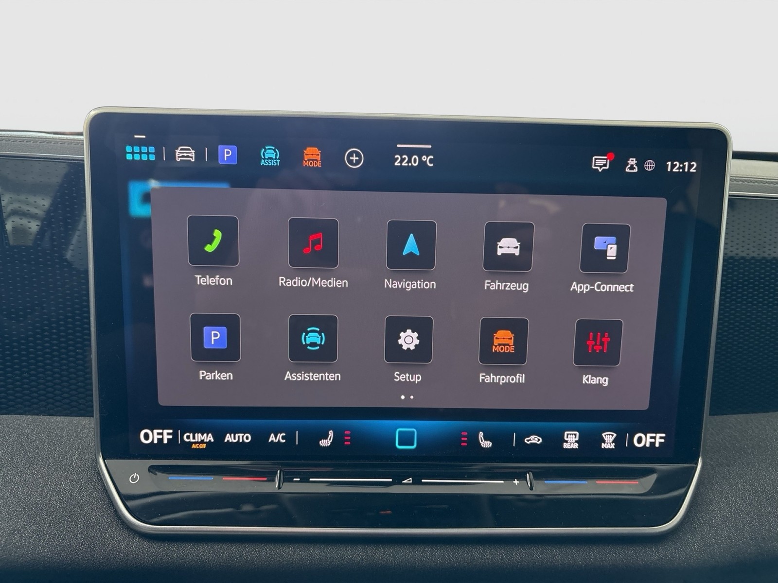Volkswagen Tiguan 1.5 eTSI AHK CAM NAVI LM17 CARPLAY SITZHZ