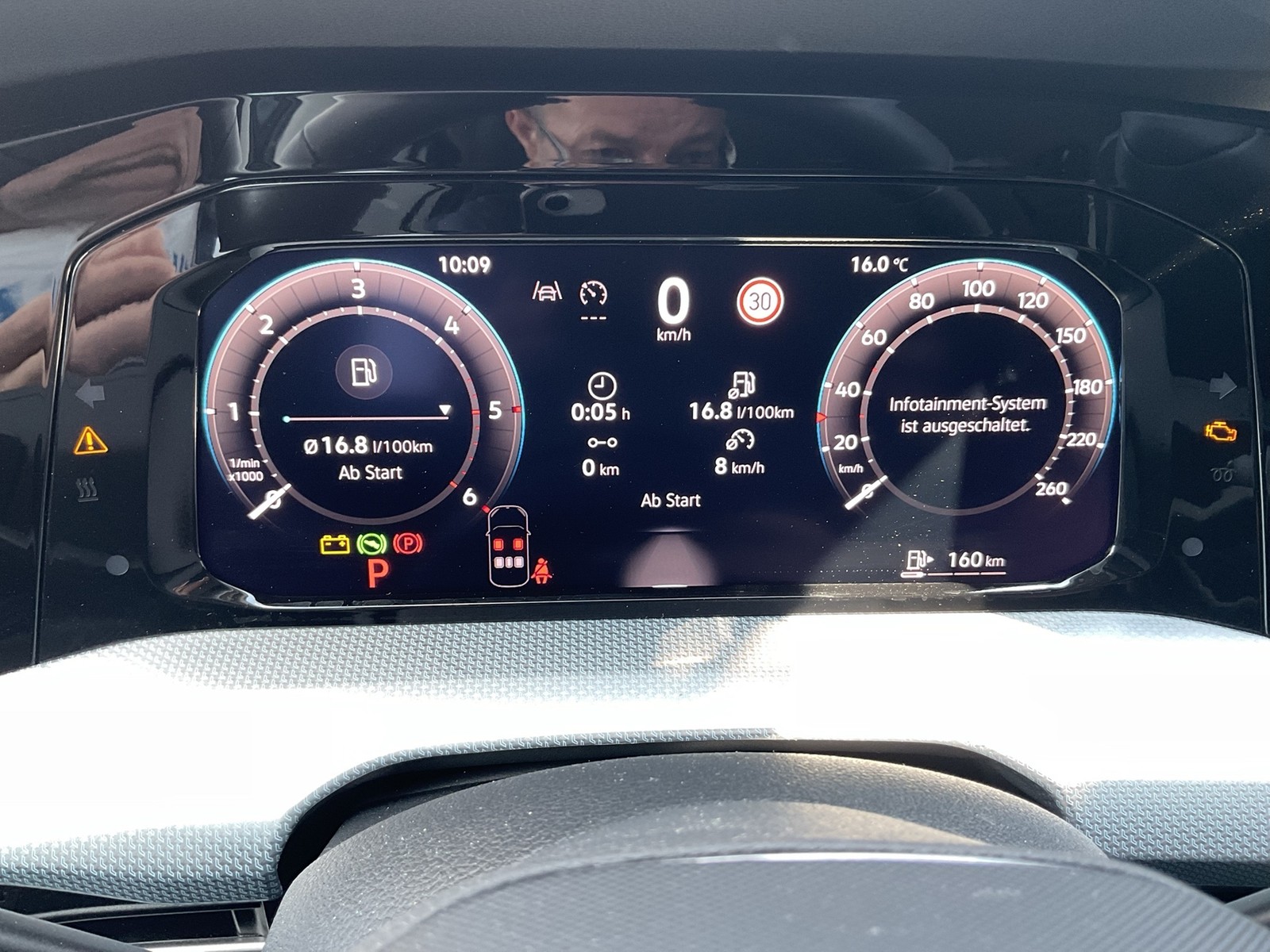 Volkswagen Golf Variant VIII 2.0 ENERGY AHK CAM ACC CARPLAY