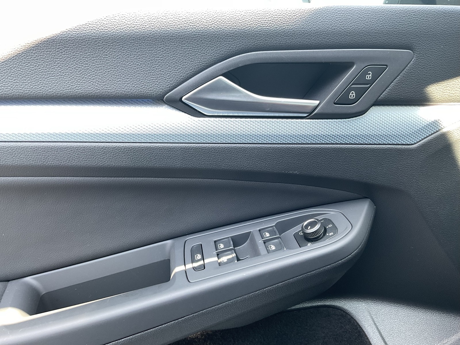 Volkswagen Golf Variant VIII 2.0 ENERGY AHK CAM ACC CARPLAY