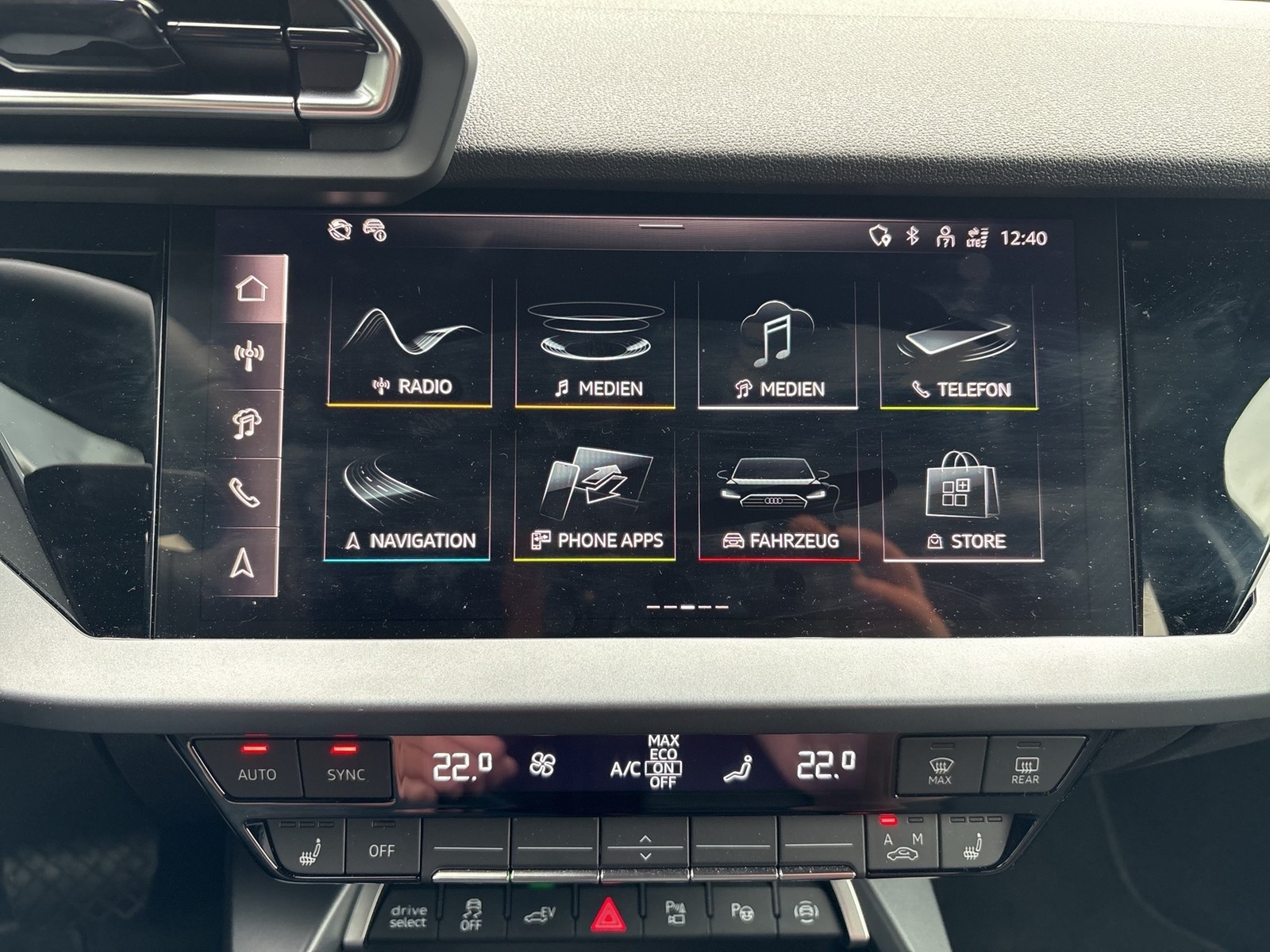 Audi A3 Sportback 40 HYBRID S LINE NAVI+ CAM ACC