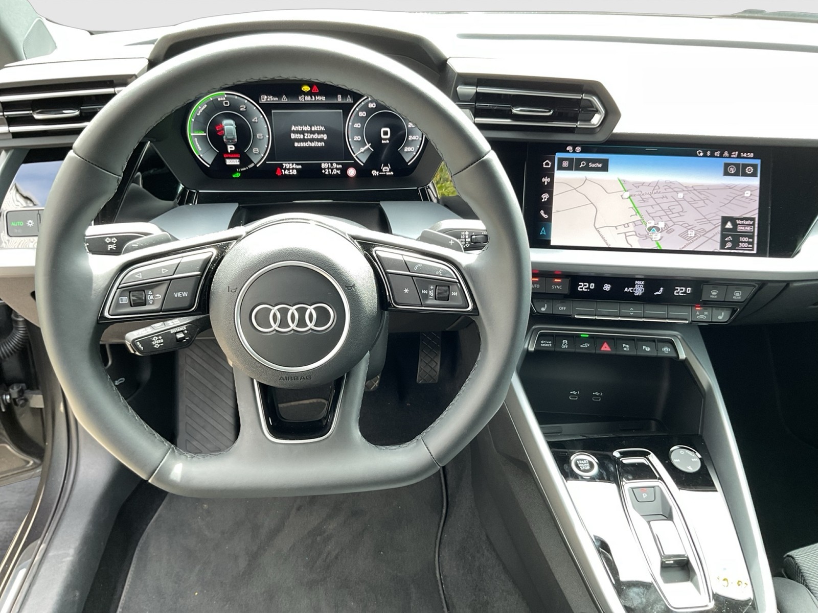Audi A3 Sportback 40 HYBRID S LINE NAVI+ CAM ACC