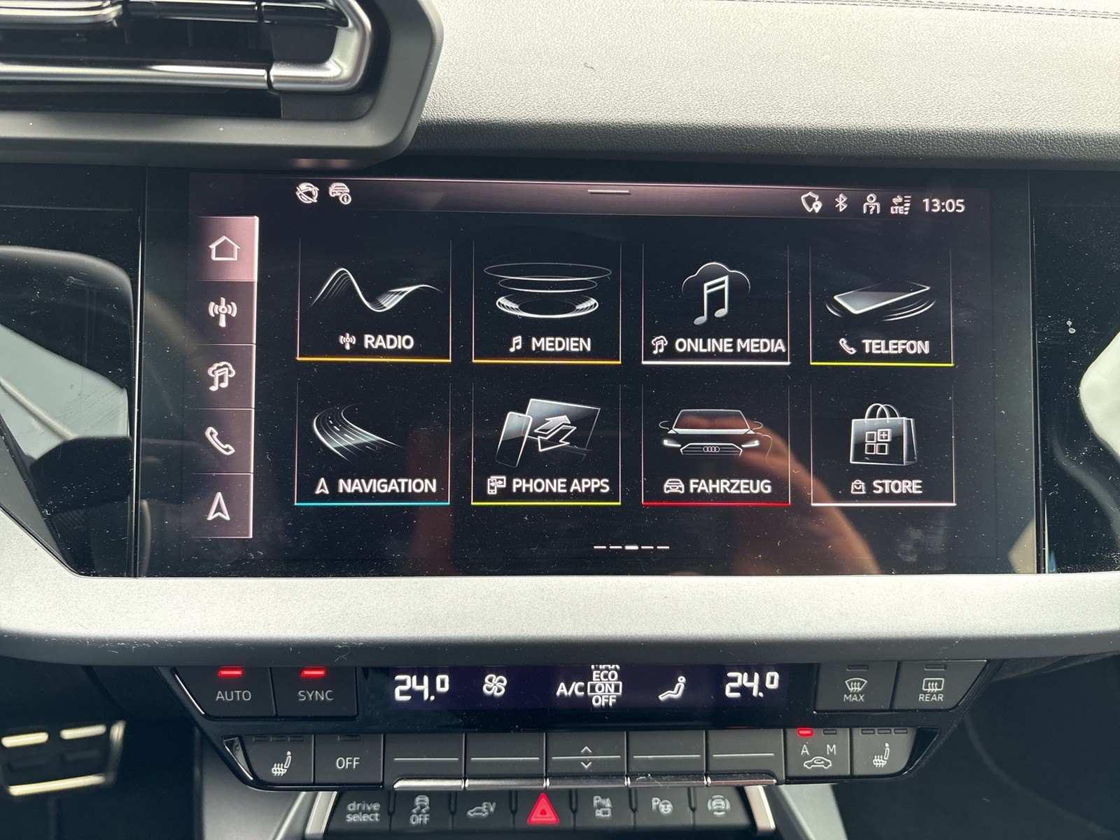 Audi A3 Sportback 45 HYBRID S LINE SONOS AHK CAM ACC