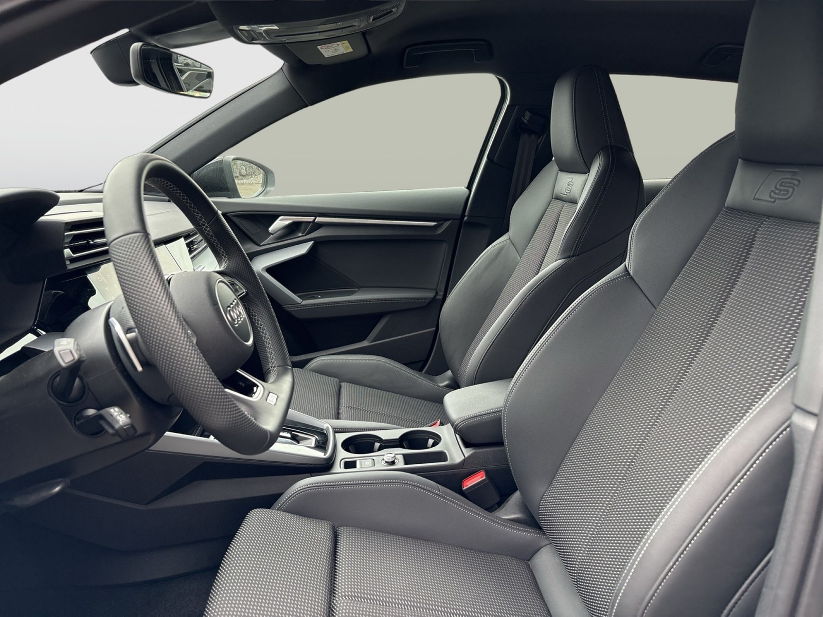 Audi A3 Sportback 45 HYBRID S LINE SONOS AHK CAM ACC