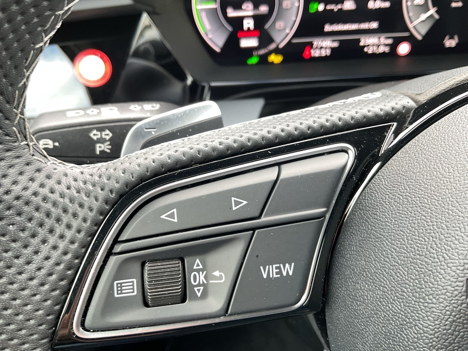 Audi A3 Sportback 45 HYBRID S LINE SONOS AHK CAM ACC