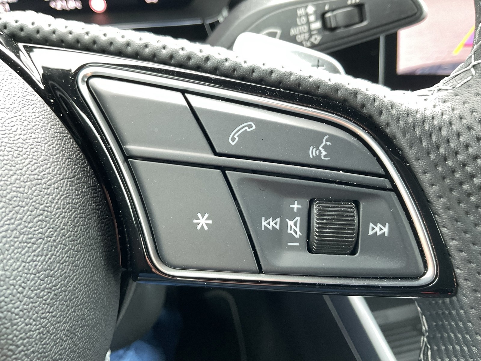 Audi A3 Sportback 45 HYBRID S LINE SONOS AHK CAM ACC