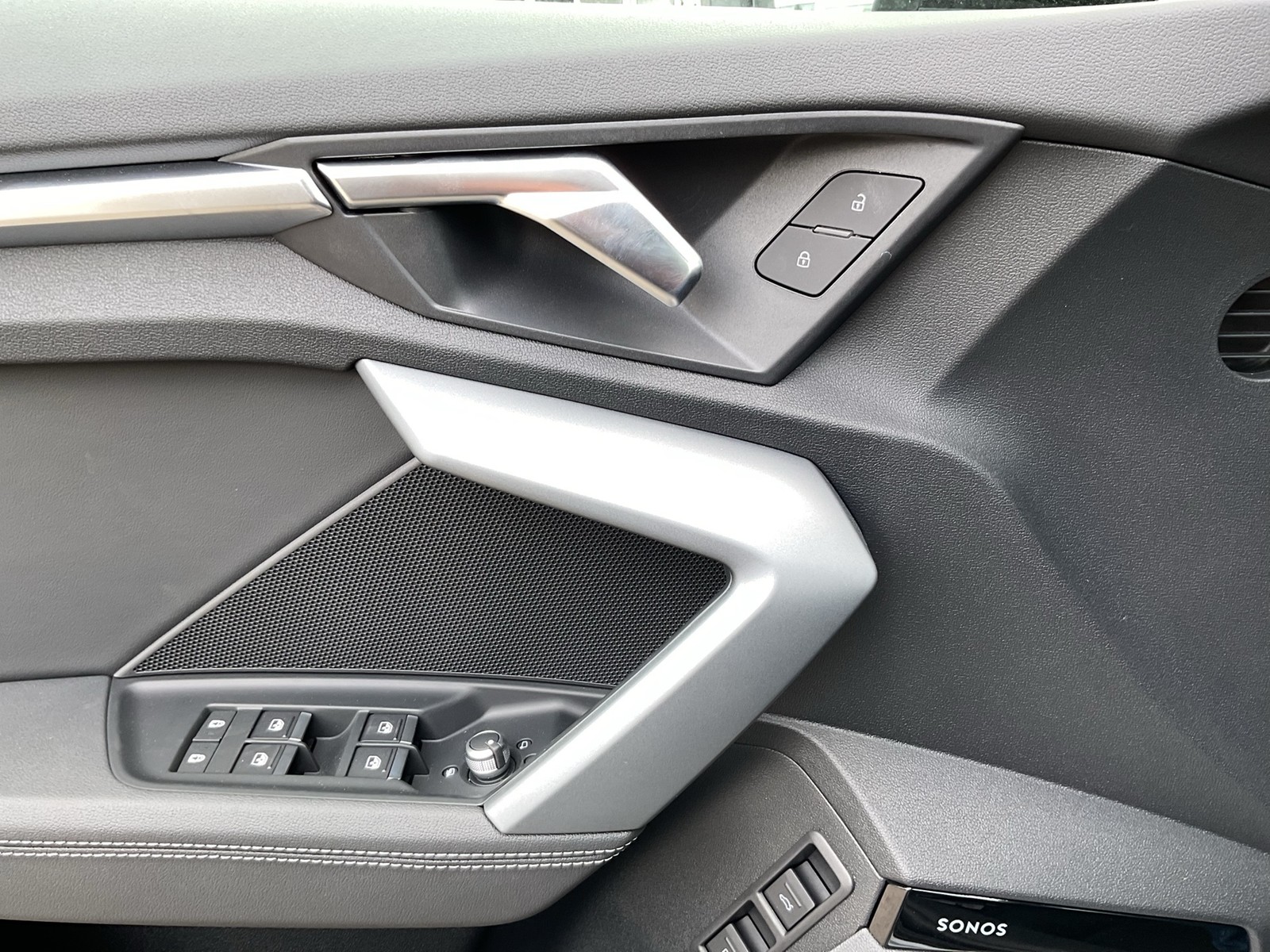 Audi A3 Sportback 45 HYBRID S LINE SONOS AHK CAM ACC