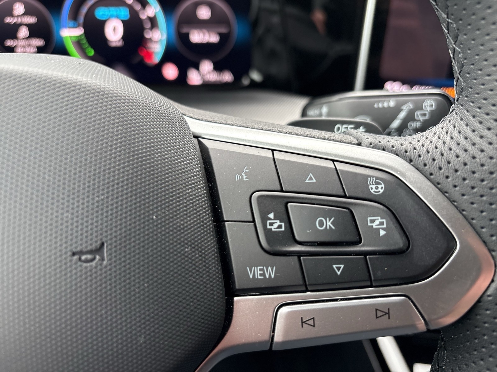 Volkswagen Golf VIII 1.5 HYBRID GTE CAM ACC LM17 MATRIX NAVI