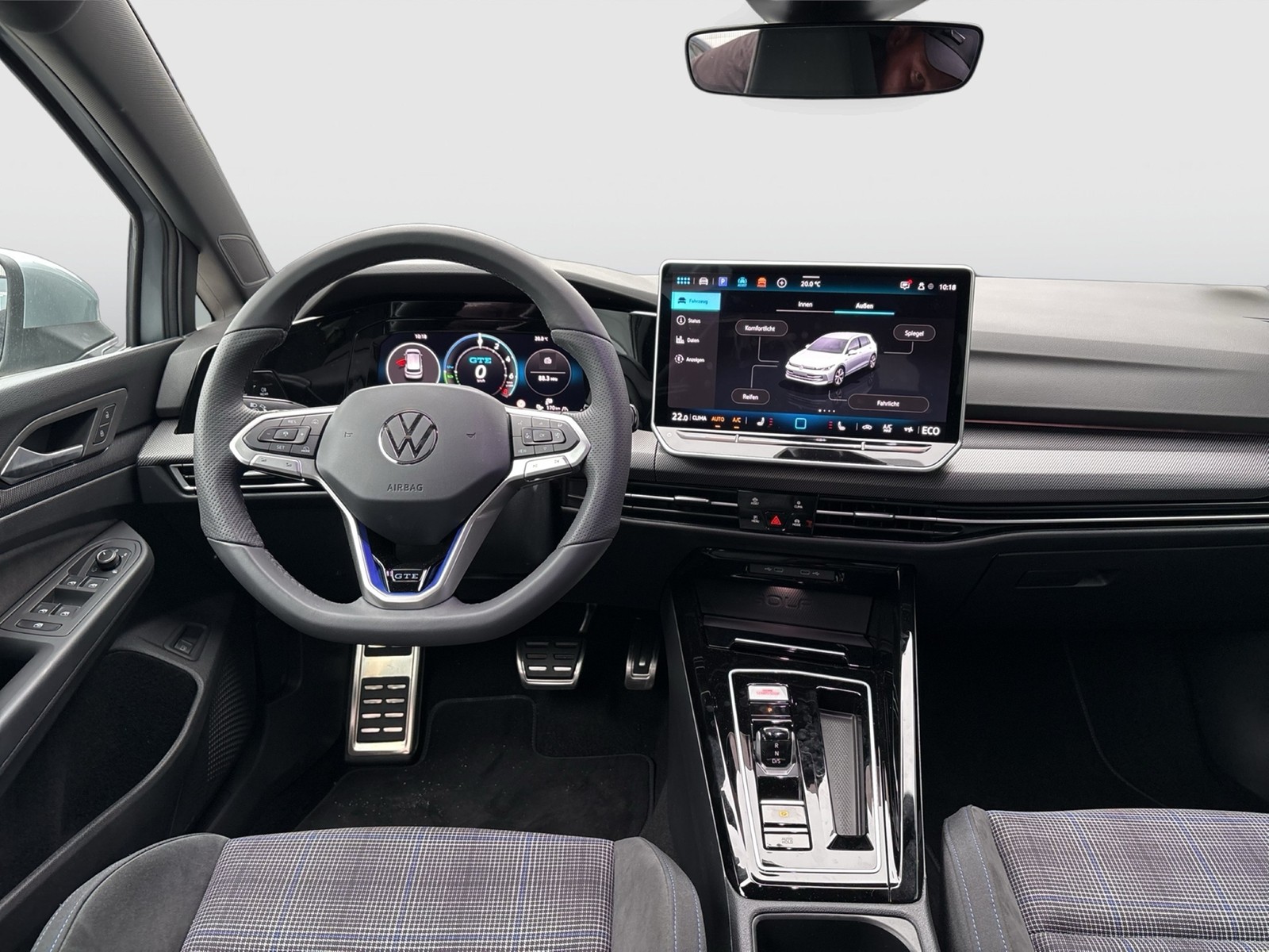 Volkswagen Golf VIII 1.5 HYBRID GTE CAM ACC LM17 MATRIX NAVI