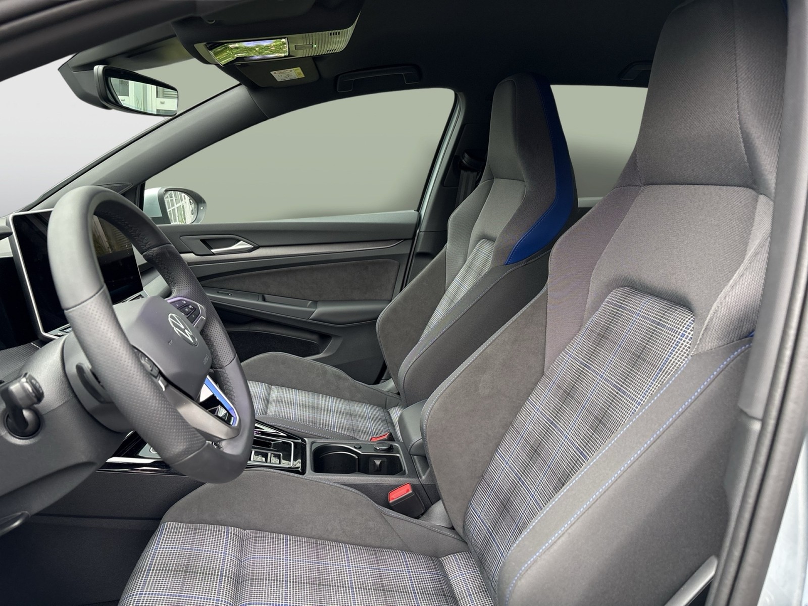 Volkswagen Golf VIII 1.5 HYBRID GTE CAM ACC LM17 MATRIX NAVI