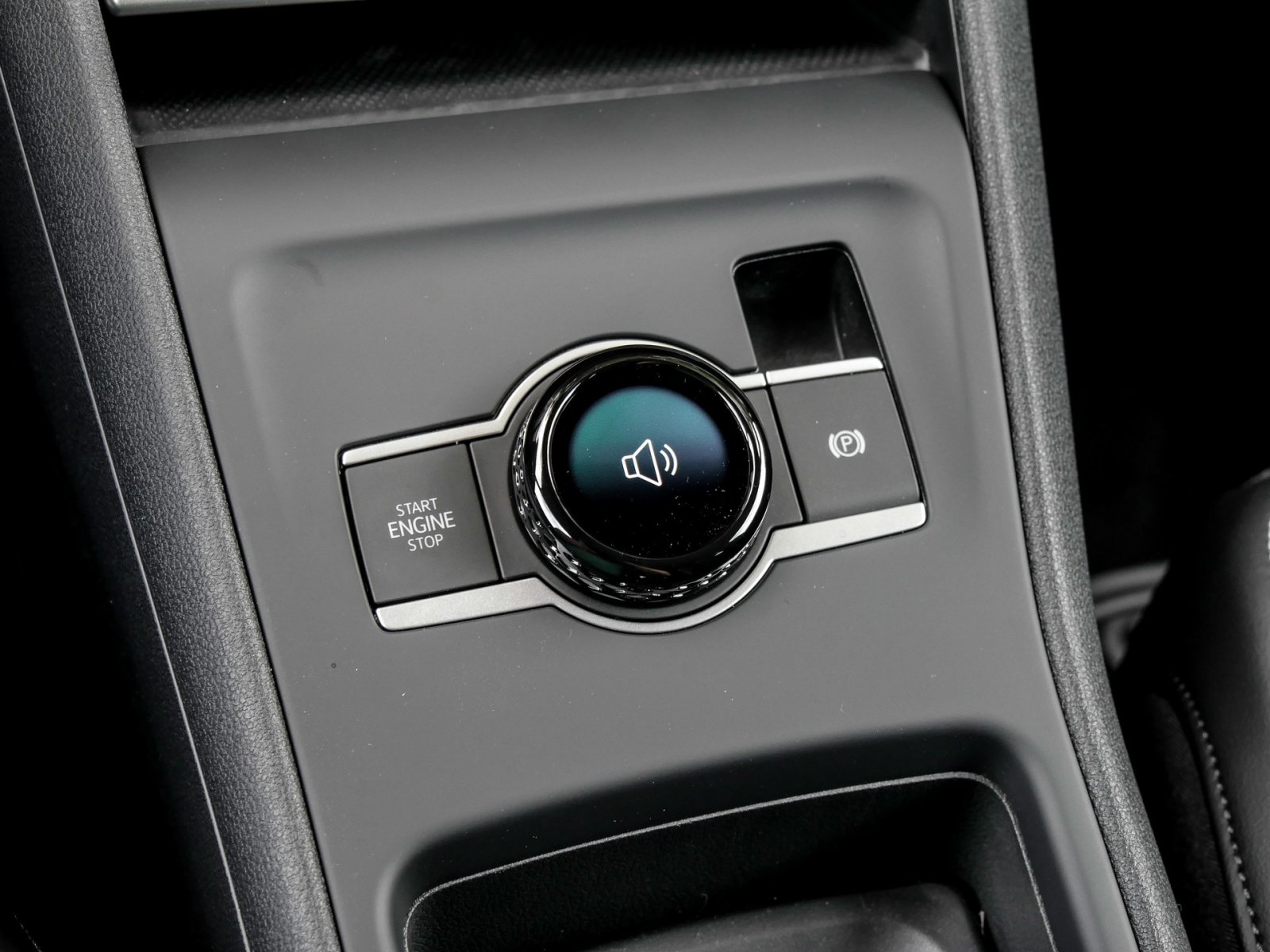 Volkswagen Tiguan 1.5 HYBRID LIFE NEUES MODELL CAM ACC LM18