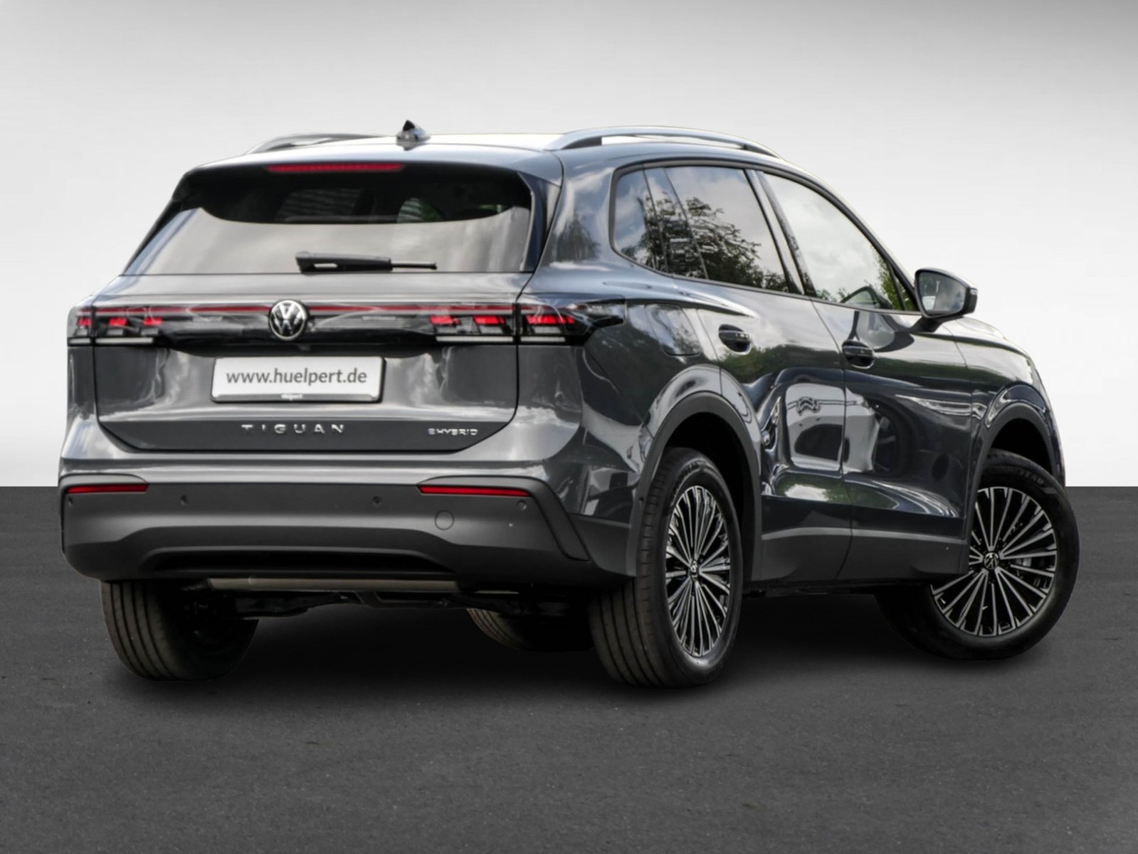 Volkswagen Tiguan 1.5 HYBRID LIFE NEUES MODELL CAM ACC LM18