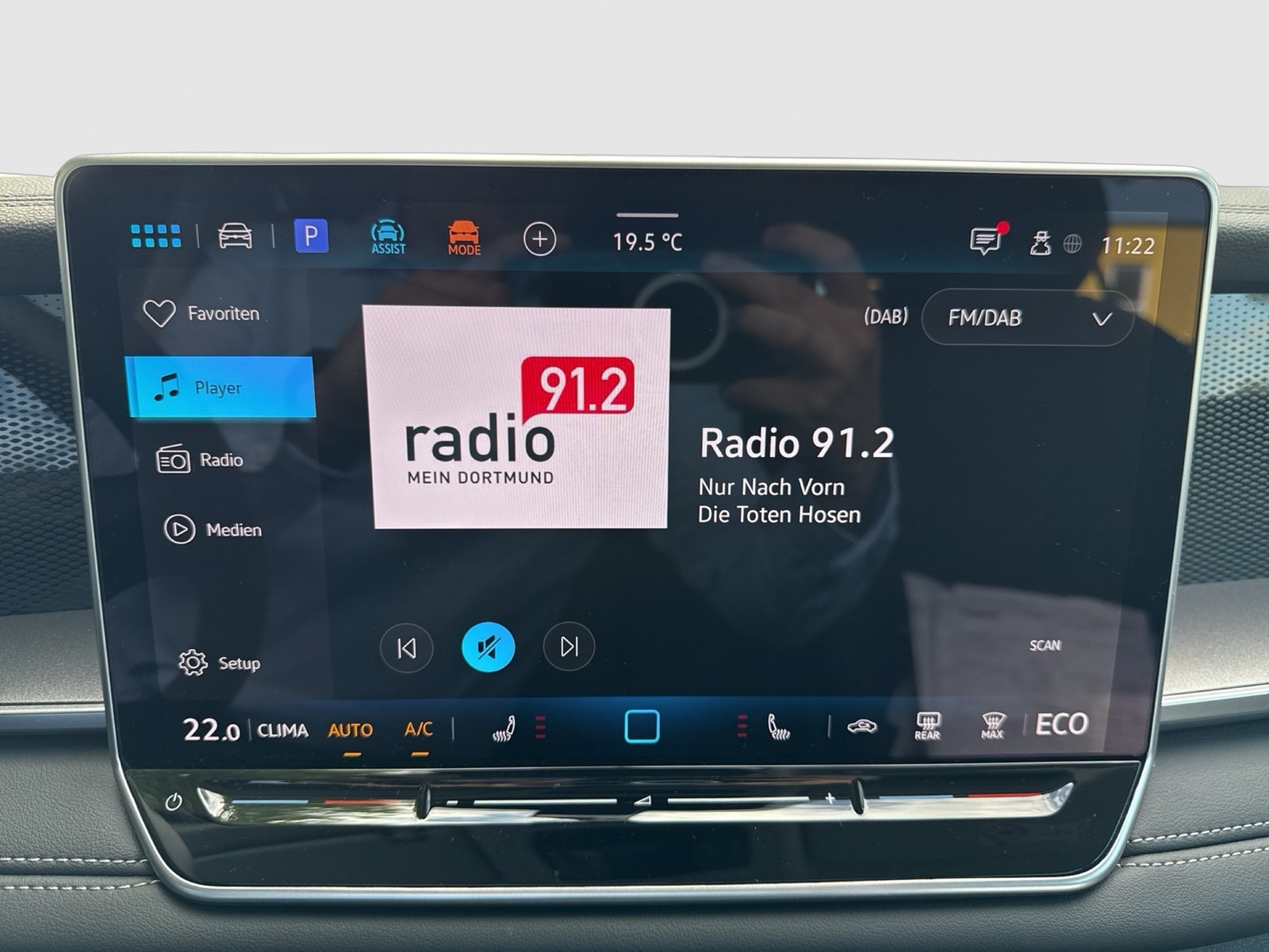 Volkswagen Tayron 1.5 HYBRID LIFE AHK CAM ACC CARPLAY LM17