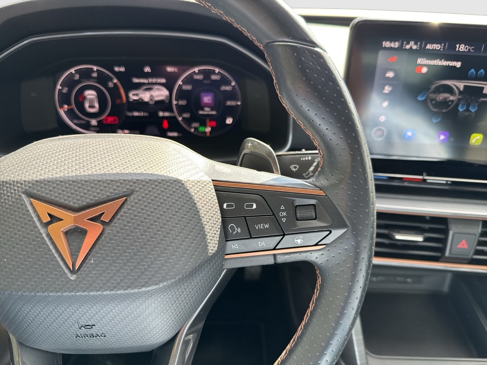 Cupra Formentor 2.0 4X4 LEDER PANO STANDHZ. BEATS AHK