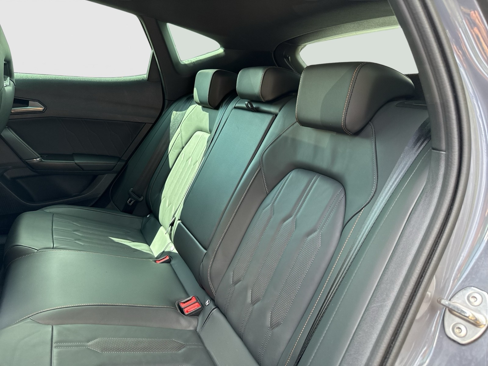 Cupra Formentor 2.0 4X4 LEDER PANO STANDHZ. BEATS AHK