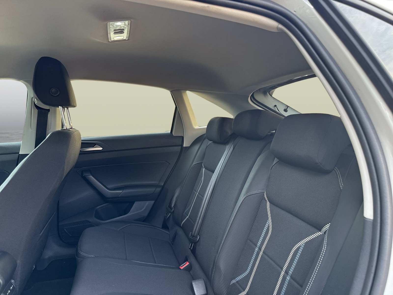 Volkswagen Taigo 1.0 STYLE CAM ACC LM18 MATRIX NAVI CARPLAY