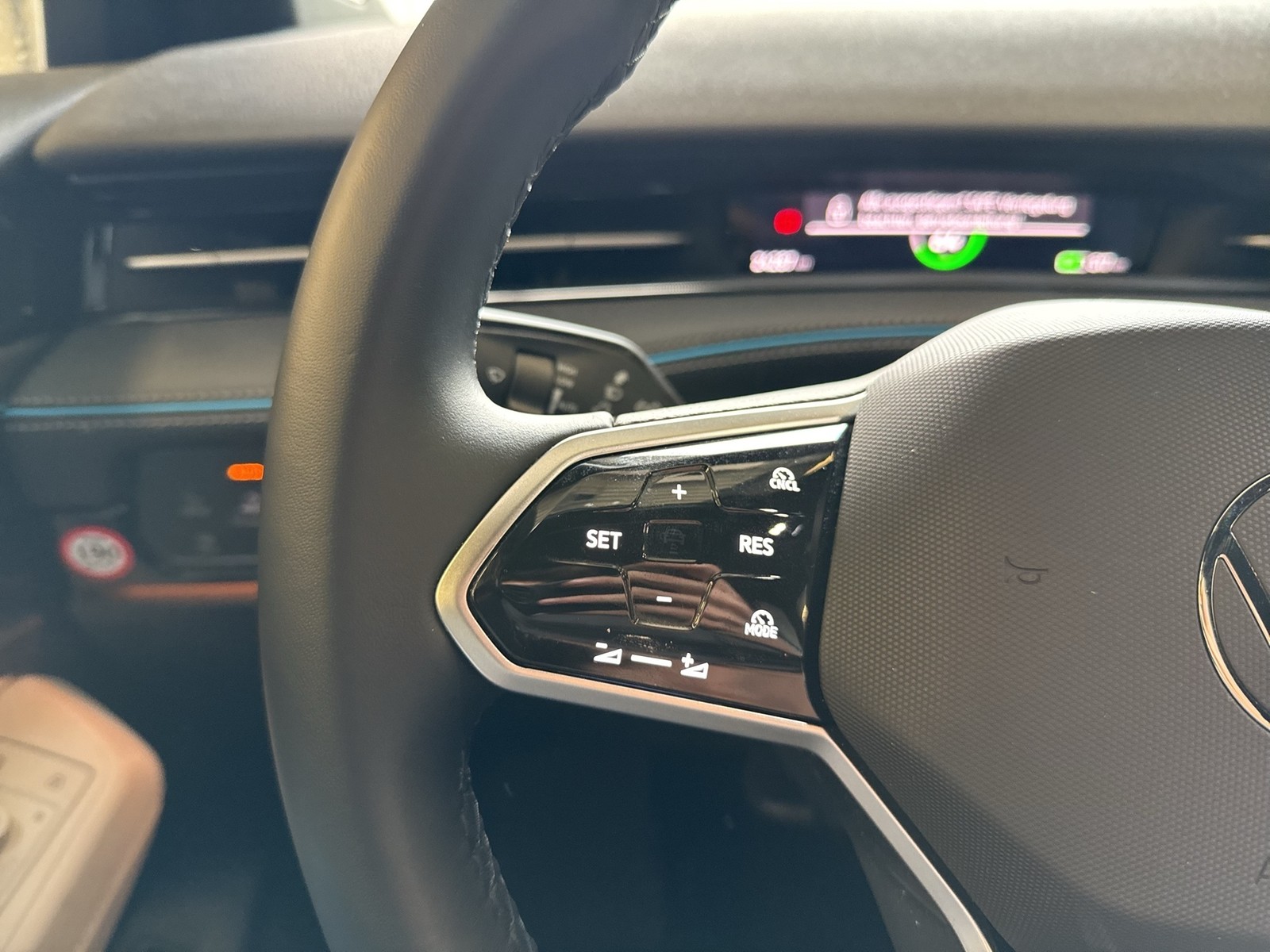 Volkswagen ID.7 PRO WÄRMEPUMPE HARMAN KARDON AHK 360CAM ACC