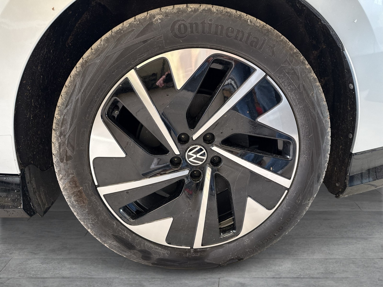 Volkswagen ID.7 PRO WÄRMEPUMPE HARMAN KARDON AHK 360CAM ACC