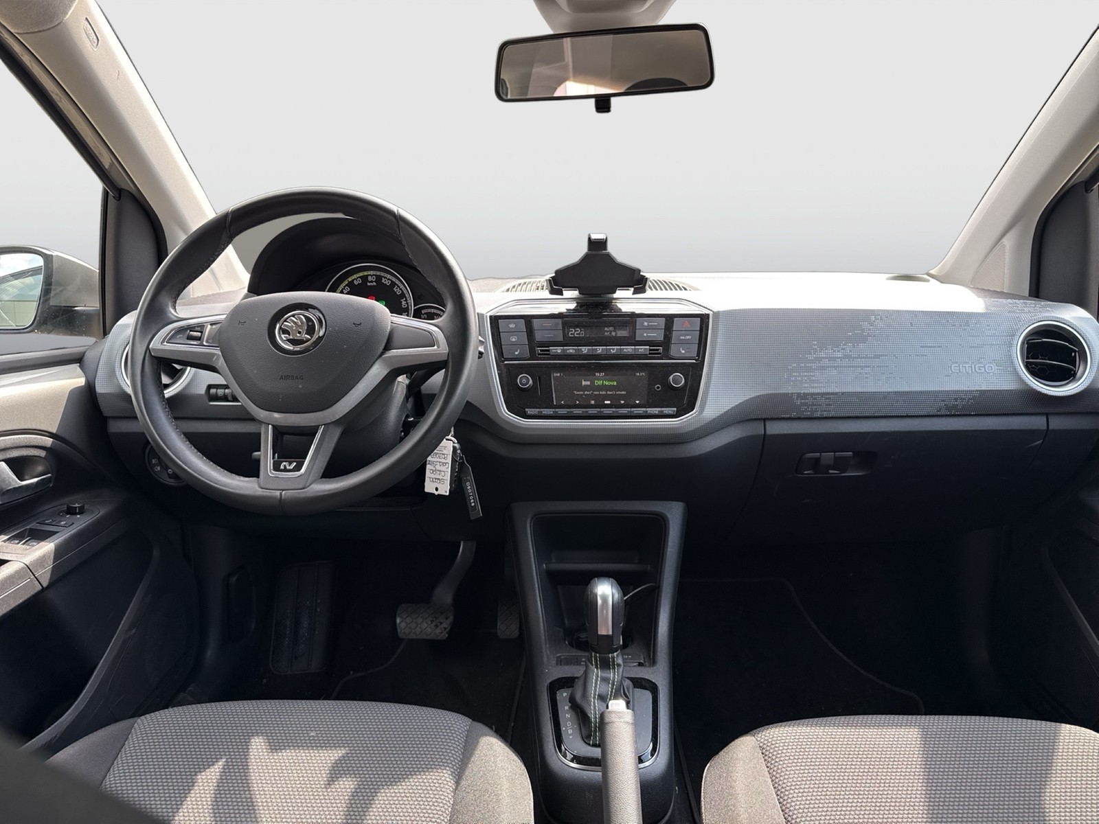Skoda Citigo e iV BEST OF 4TÜREN ALU SITZHEIZ EINPARKH