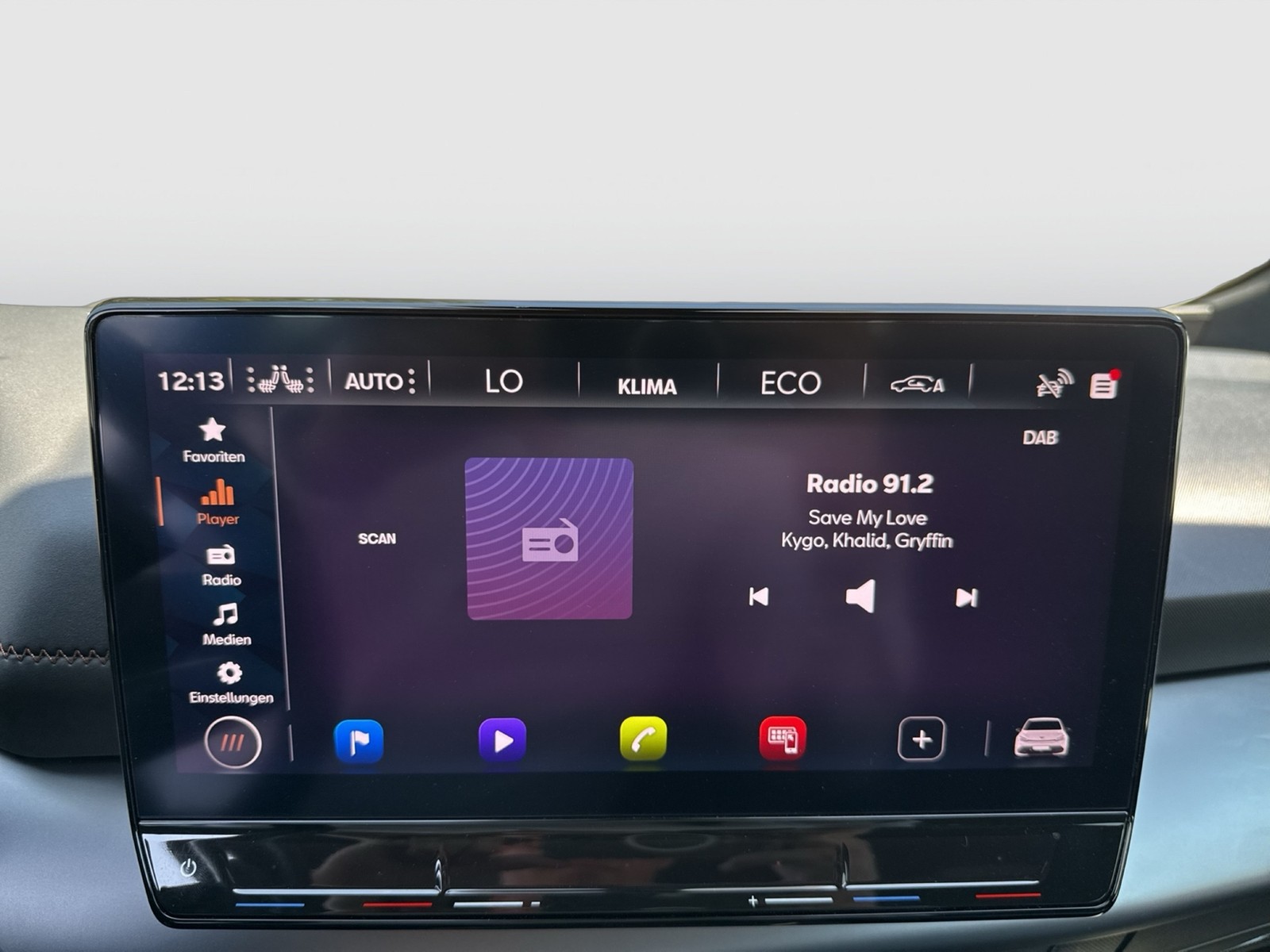 Cupra Born EDITION DYNAMIC WÄRMEPUMPE CAM ACC LM19 NAVI