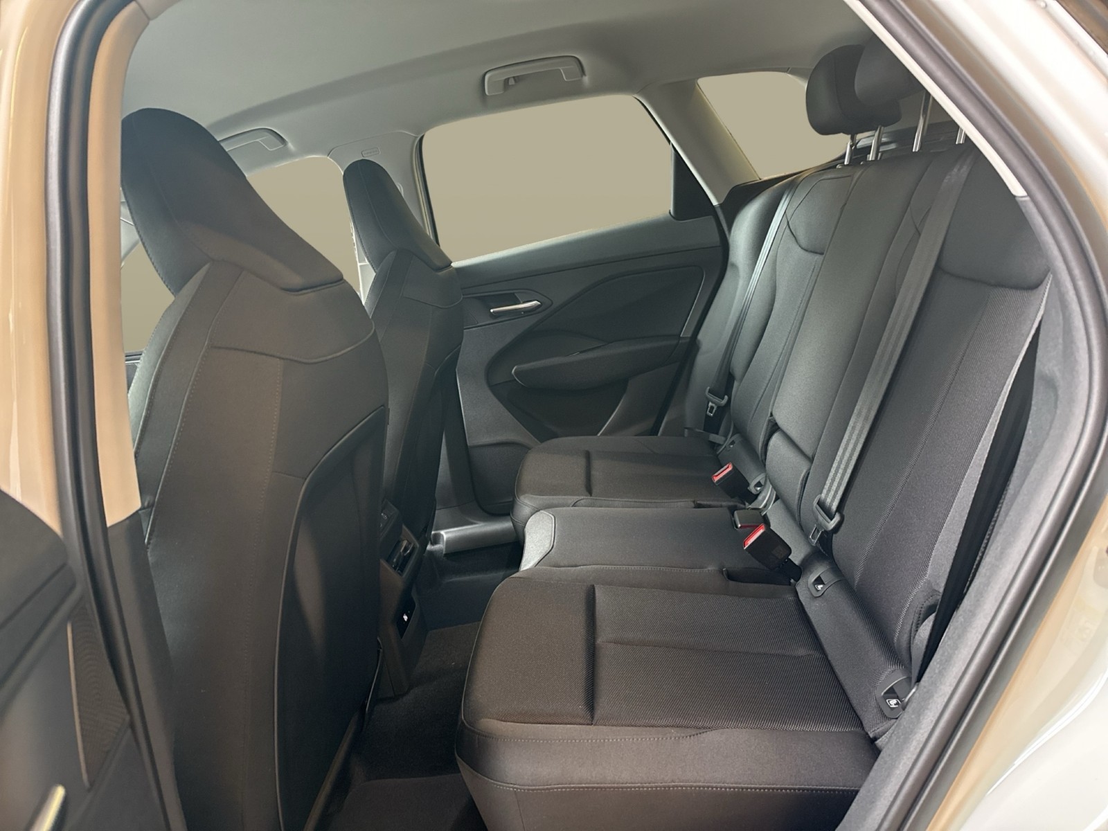 Audi Q3 advanced NEUES MODELL CAM ACC E-KLAPPE NAVI
