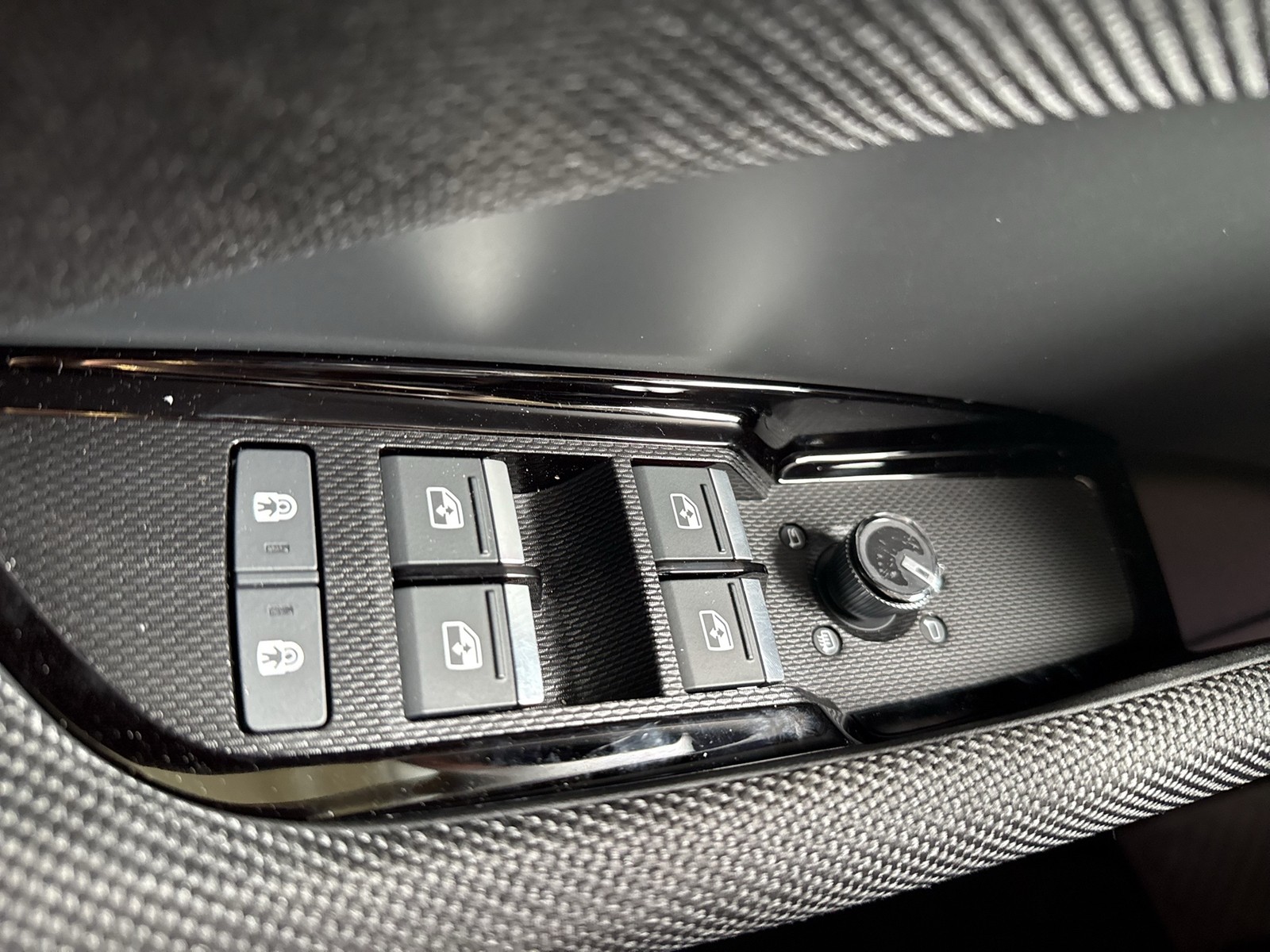 Audi Q3 advanced NEUES MODELL CAM ACC E-KLAPPE NAVI