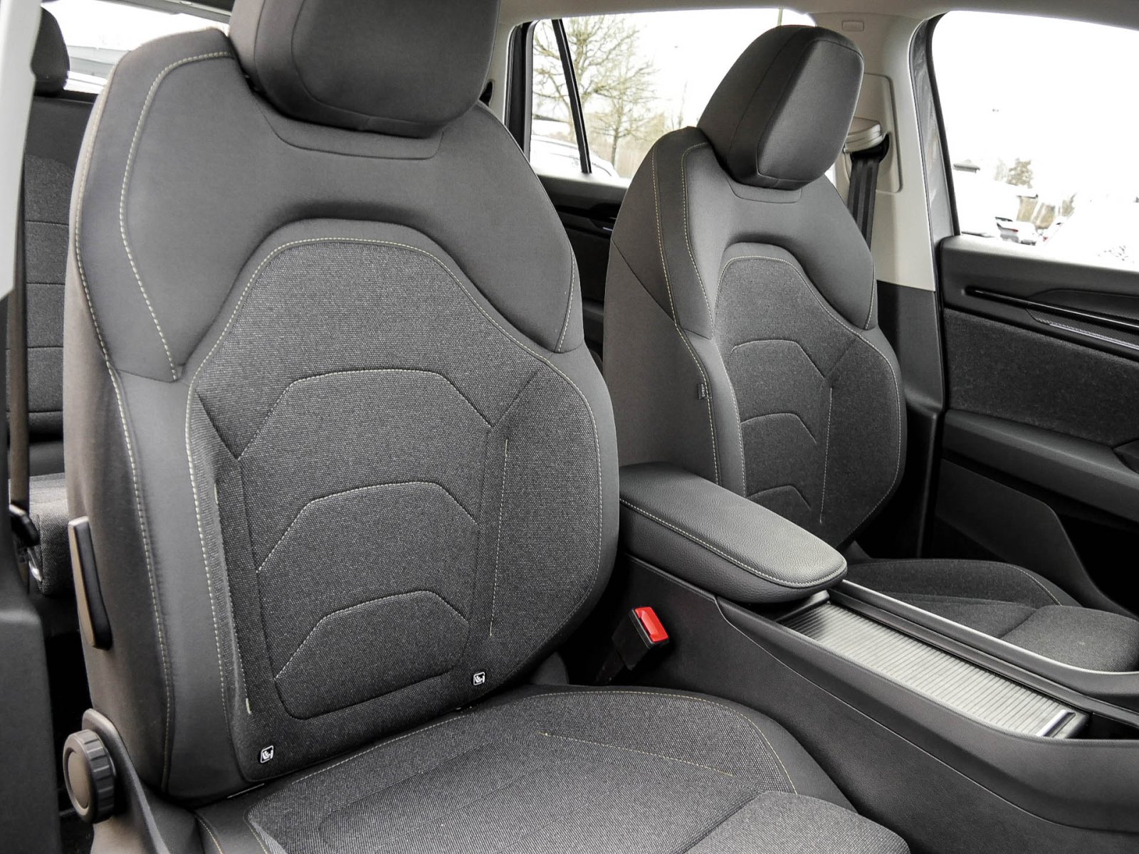 Skoda Kodiaq 2.0 SELECTION 4X4 AHK 360°CAM LM18 NAVI