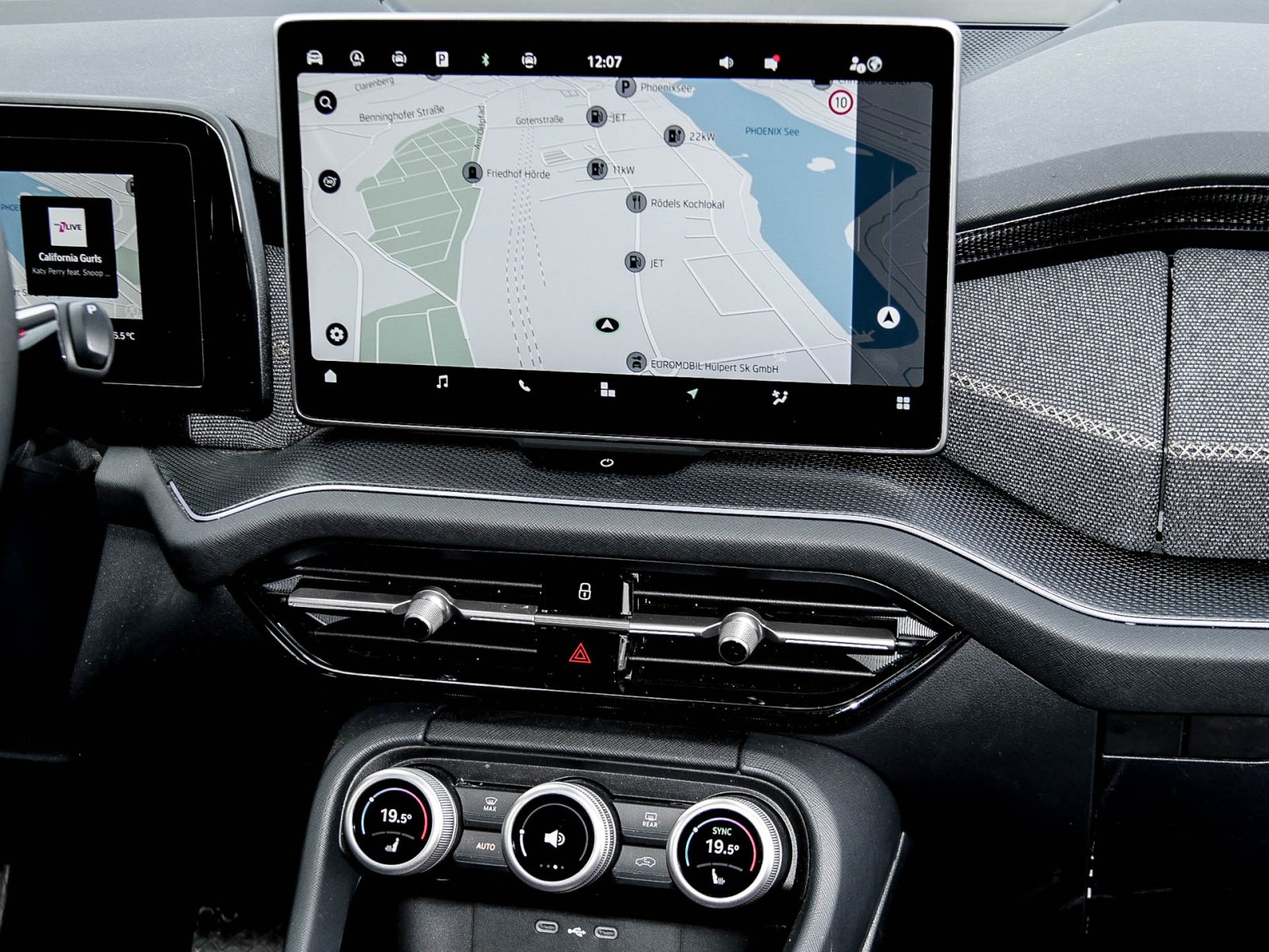 Skoda Kodiaq 2.0 SELECTION 4X4 AHK 360°CAM LM18 NAVI