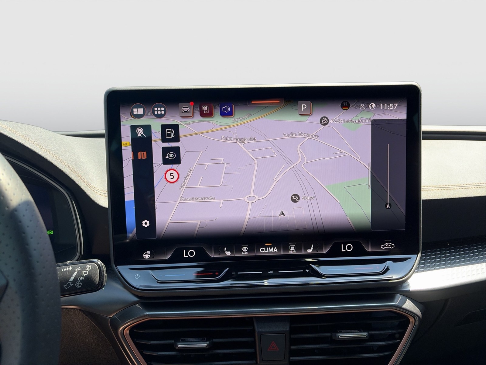 Cupra Leon 1.5 eTSI CAM ACC LM18 NAVI CARPLAY SITZHEIZ