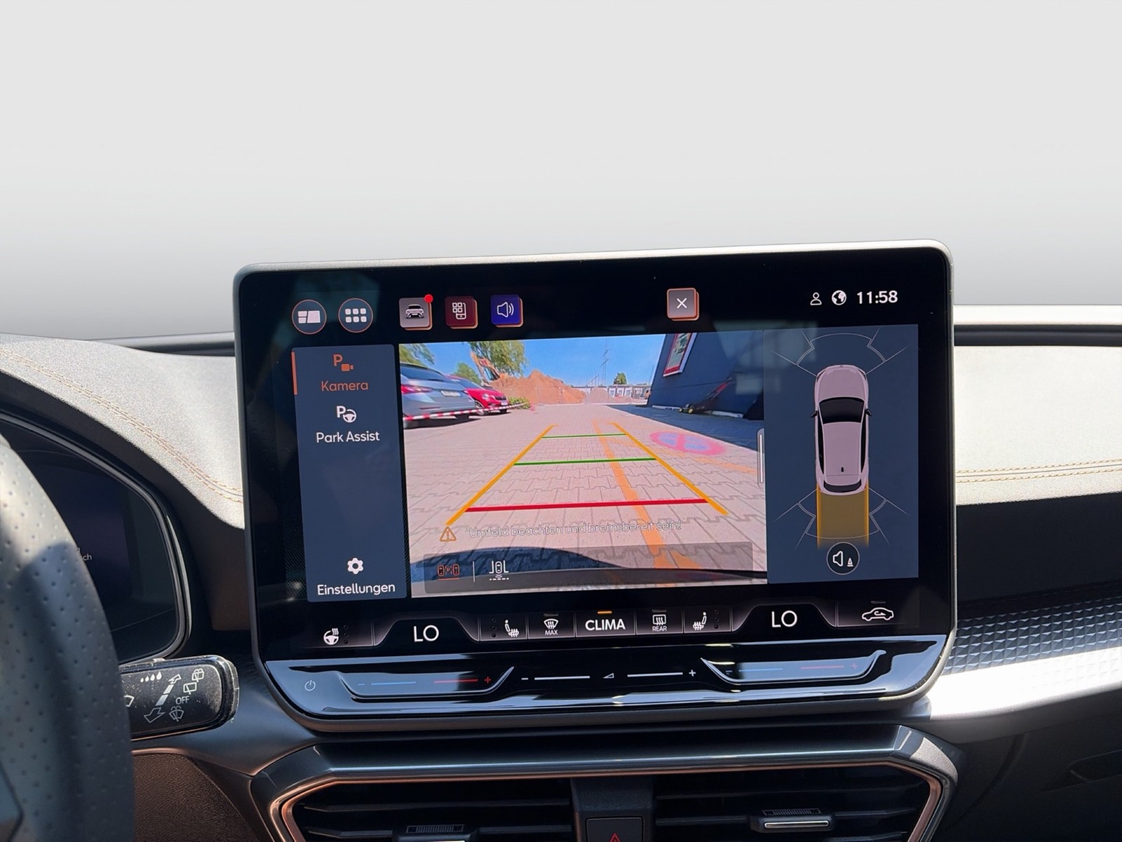 Cupra Leon 1.5 eTSI CAM ACC LM18 NAVI CARPLAY SITZHEIZ