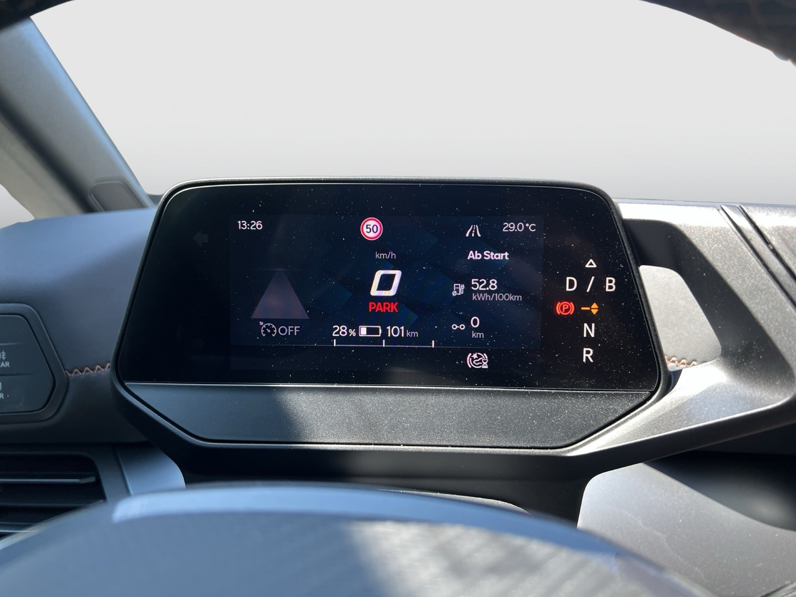 Cupra Born EDITION DYNAMIC CAM ACC LM19 NAVI SITZHEIZ.