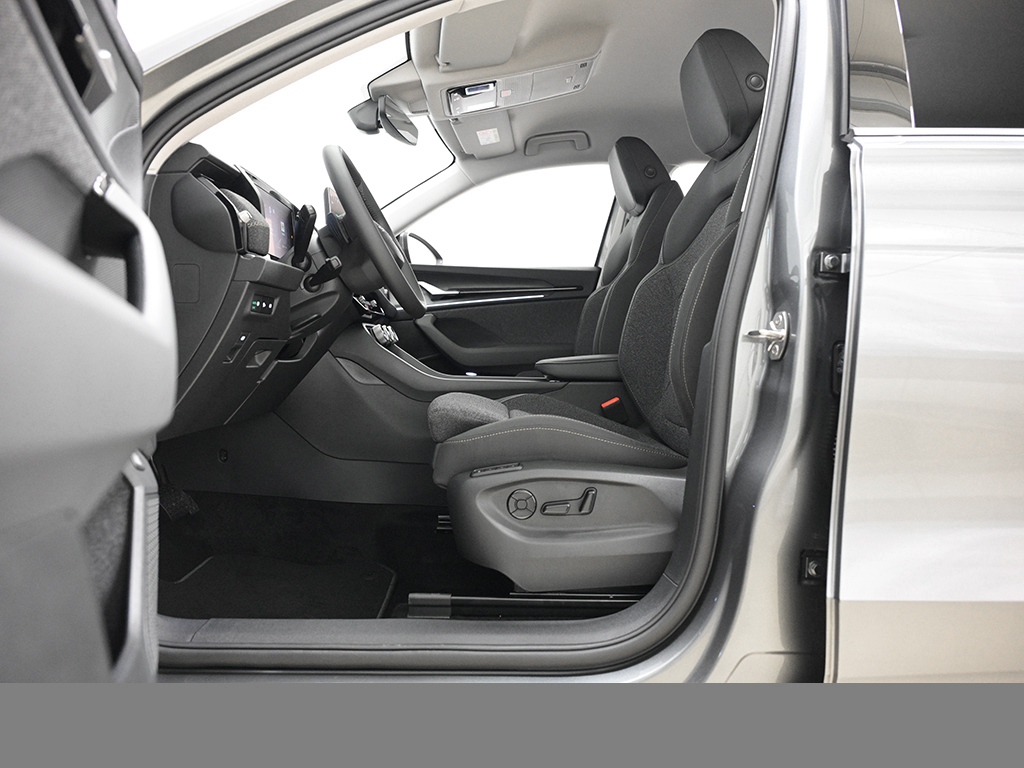 Skoda Kodiaq 2.0 SELECTION DSG AHK eKLAPPE NAVI eSITZE