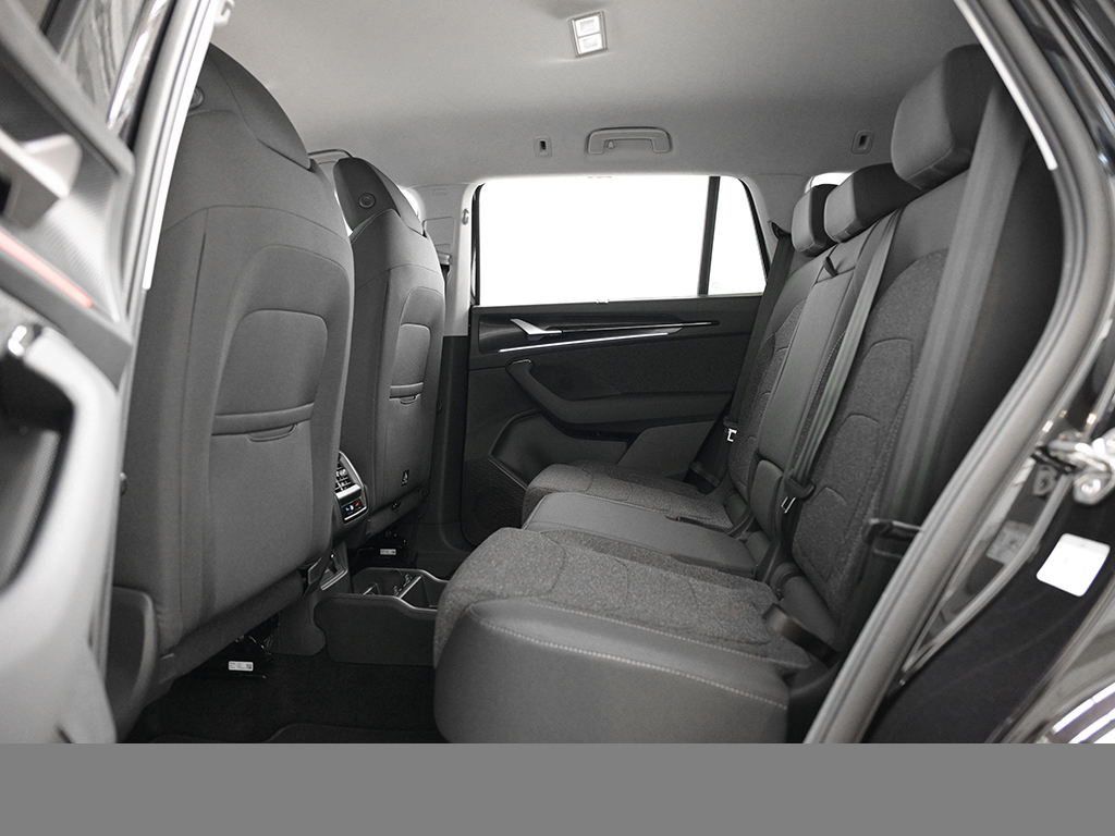 Skoda Kodiaq 2.0 SELECTION DSG AHK MATRIXLED KEYLESS