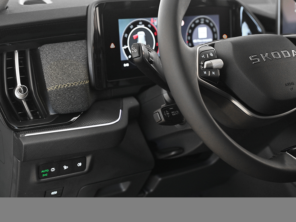 Skoda Kodiaq 2.0 SELECTION DSG AHK eKLAPPE MATRIXLED