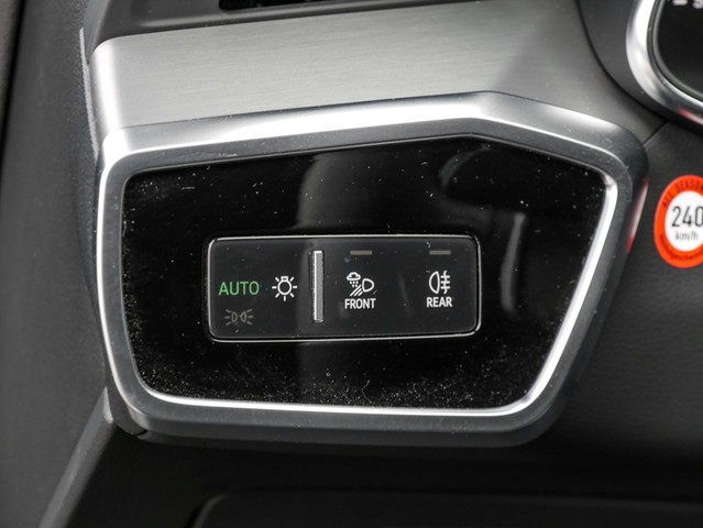 Audi A6 Avant 55 quattro S LINE BLACKPAK CAM ACC LM20