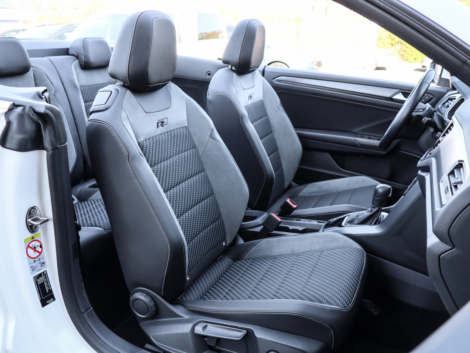 Volkswagen T-Roc Cabriolet 1.5 R-LINE BEATS CAM LM17 NAVI