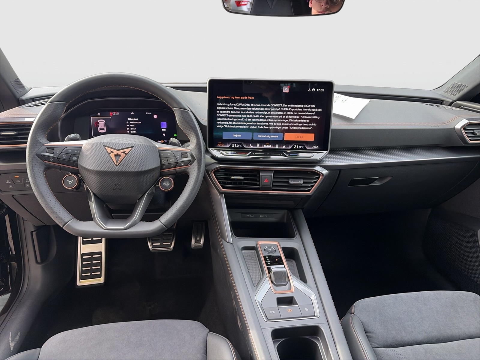 Cupra Leon ST 2.0 VZ 4X4 PANO SENNHEISER AHK CAM LM19