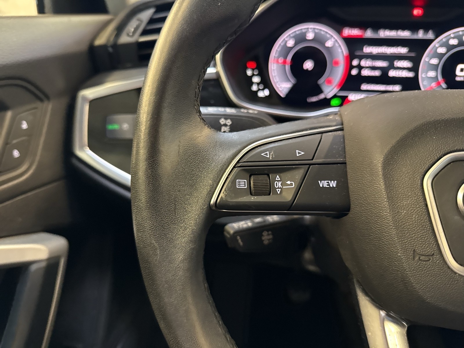 Audi Q3 35 SONOS AHK KAMERA eKLAPPE NAVI+ SITZHEIZ