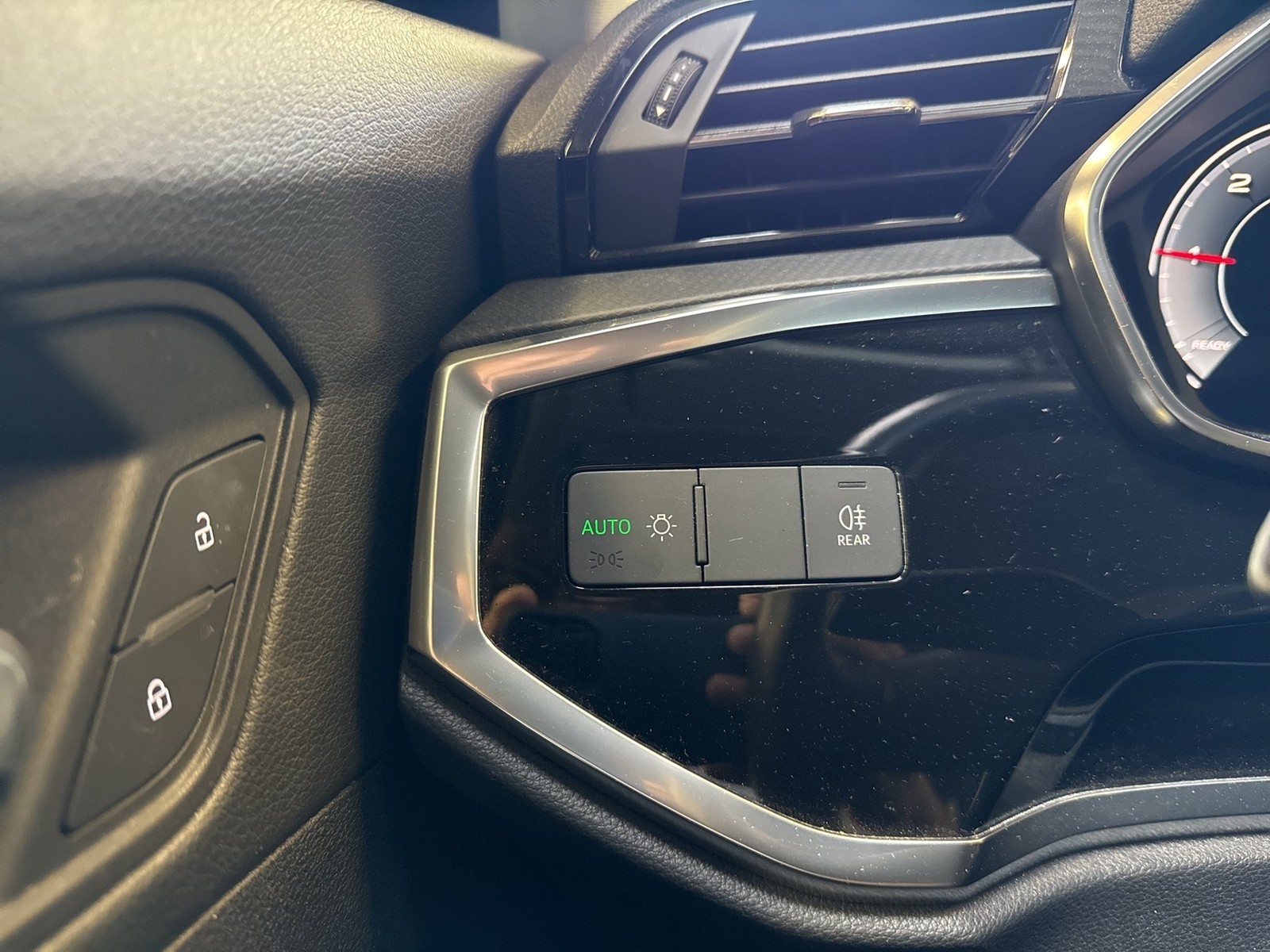 Audi Q3 35 SONOS AHK KAMERA eKLAPPE NAVI+ SITZHEIZ