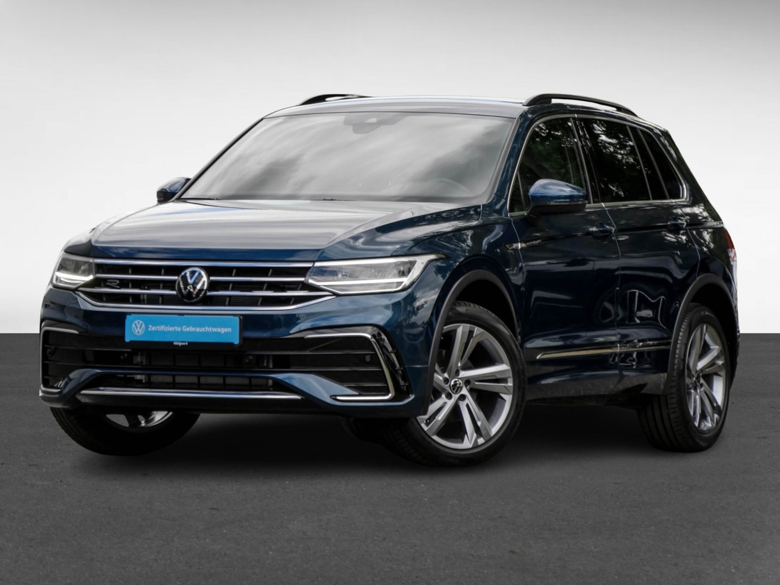 Volkswagen Tiguan 2.0 R-LINE LEDER STANDHZ AHK CAM ACC LM19