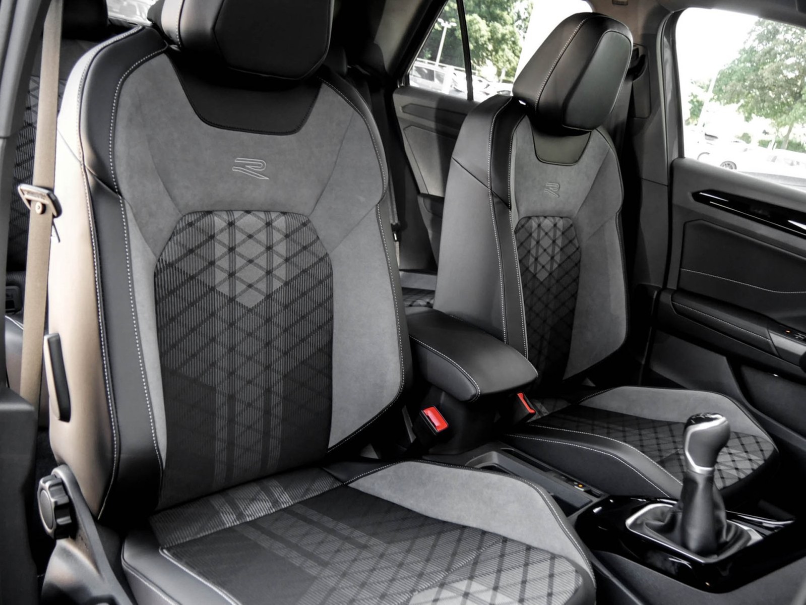 Volkswagen T-Roc 1.0 R-LINE