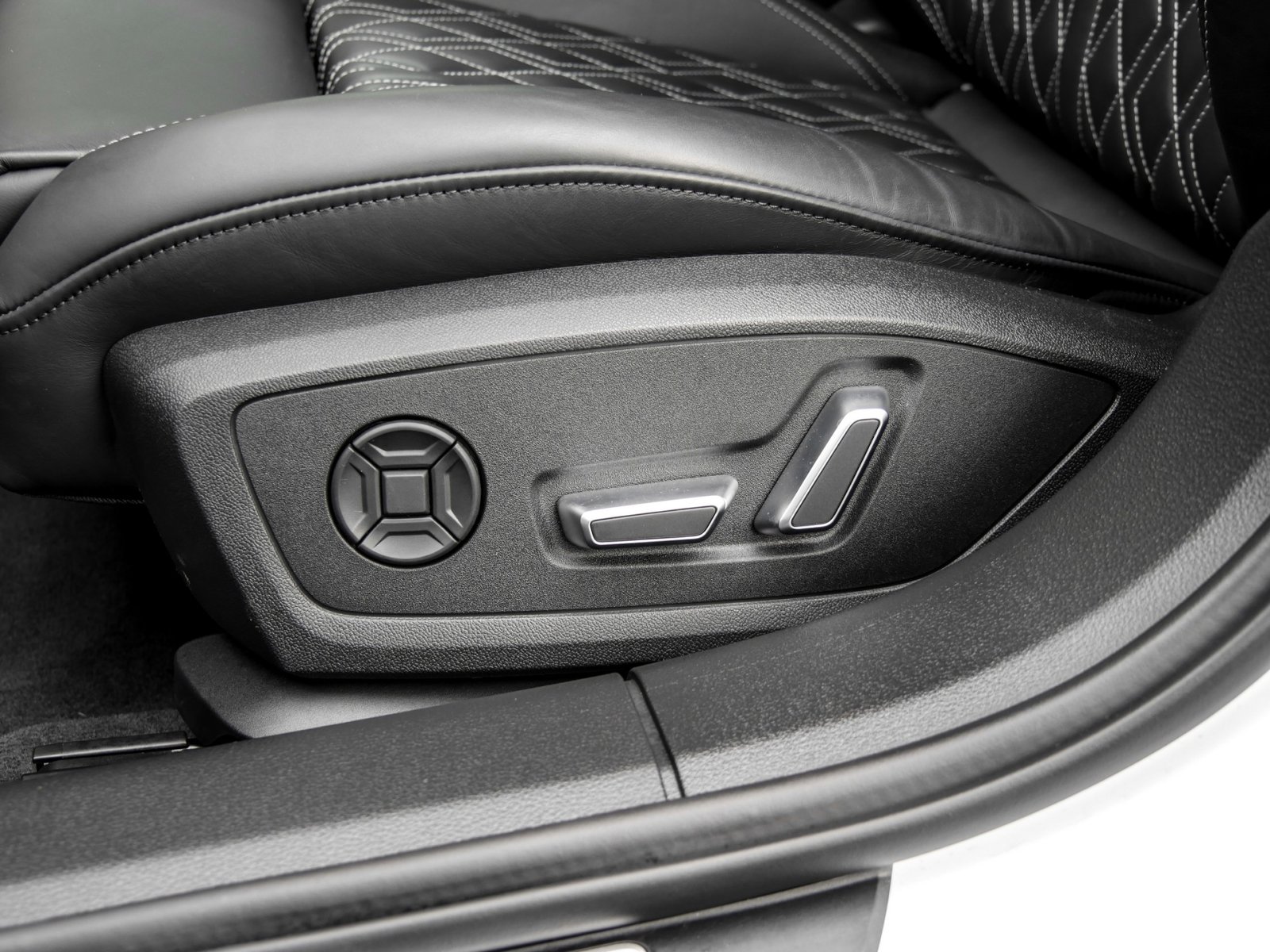 Audi A6 Avant 50 quattro S-LINE BANG & OLUFSEN OPTIK+