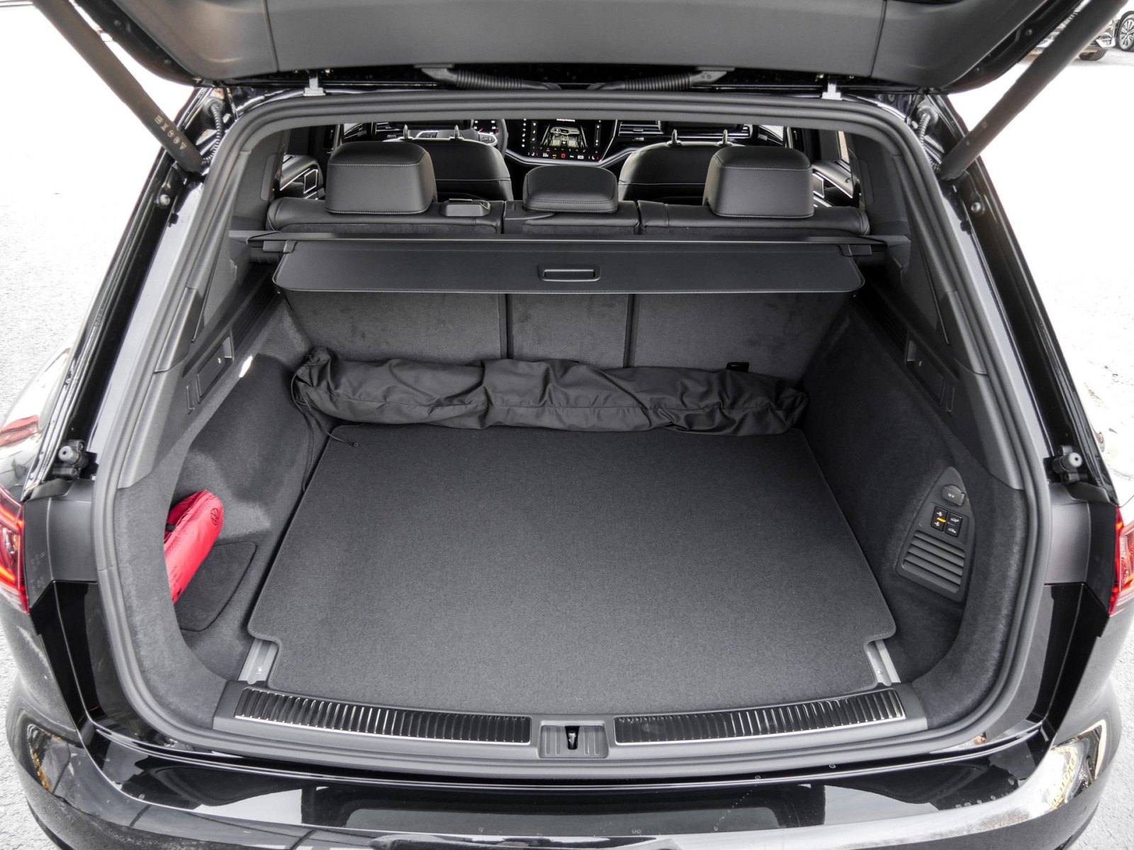 Volkswagen Touareg V6 TDI R-LINE